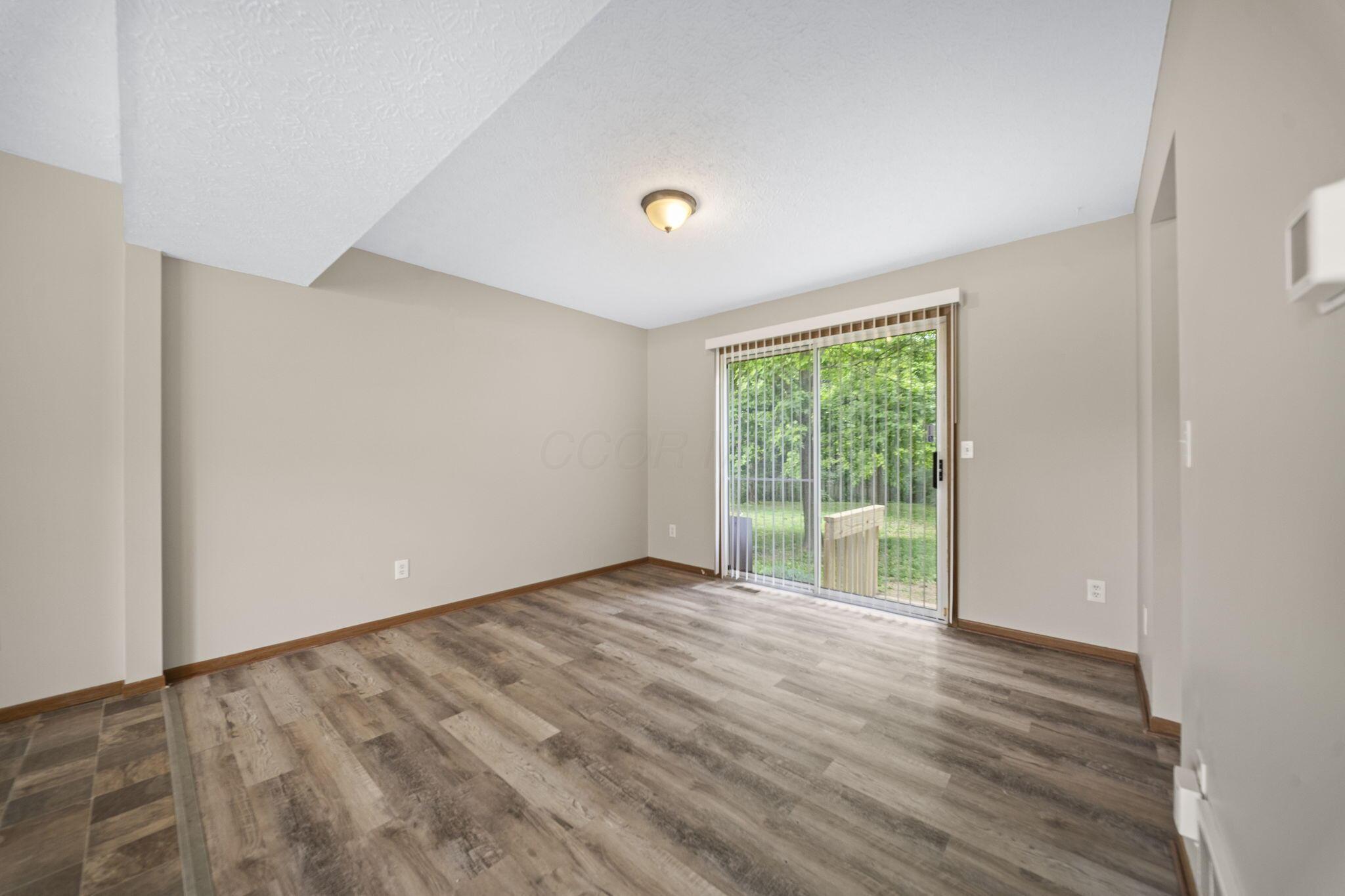 3325 Culloden Court Property Photo 17