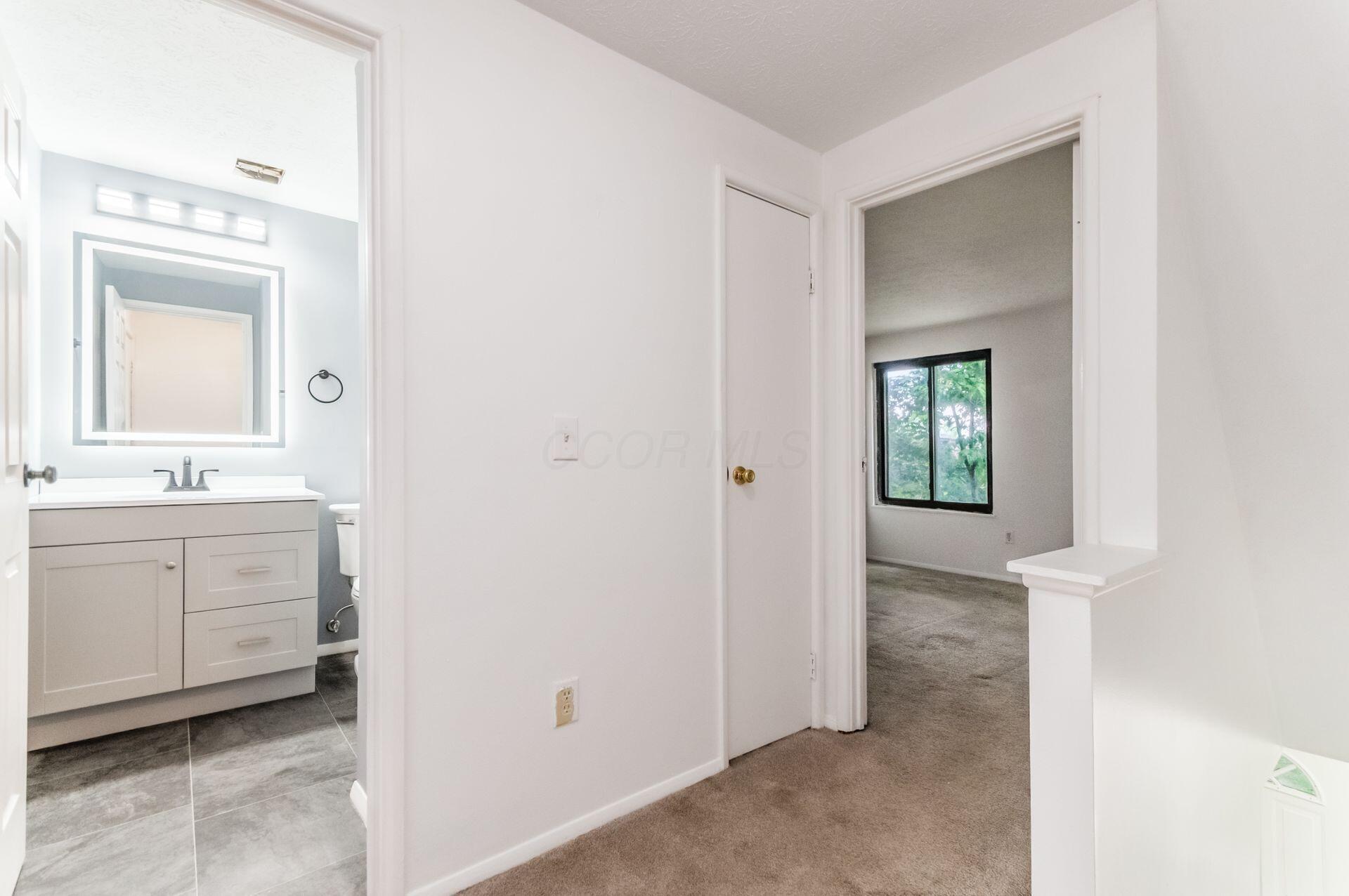 413 Shell Court E Property Photo 14