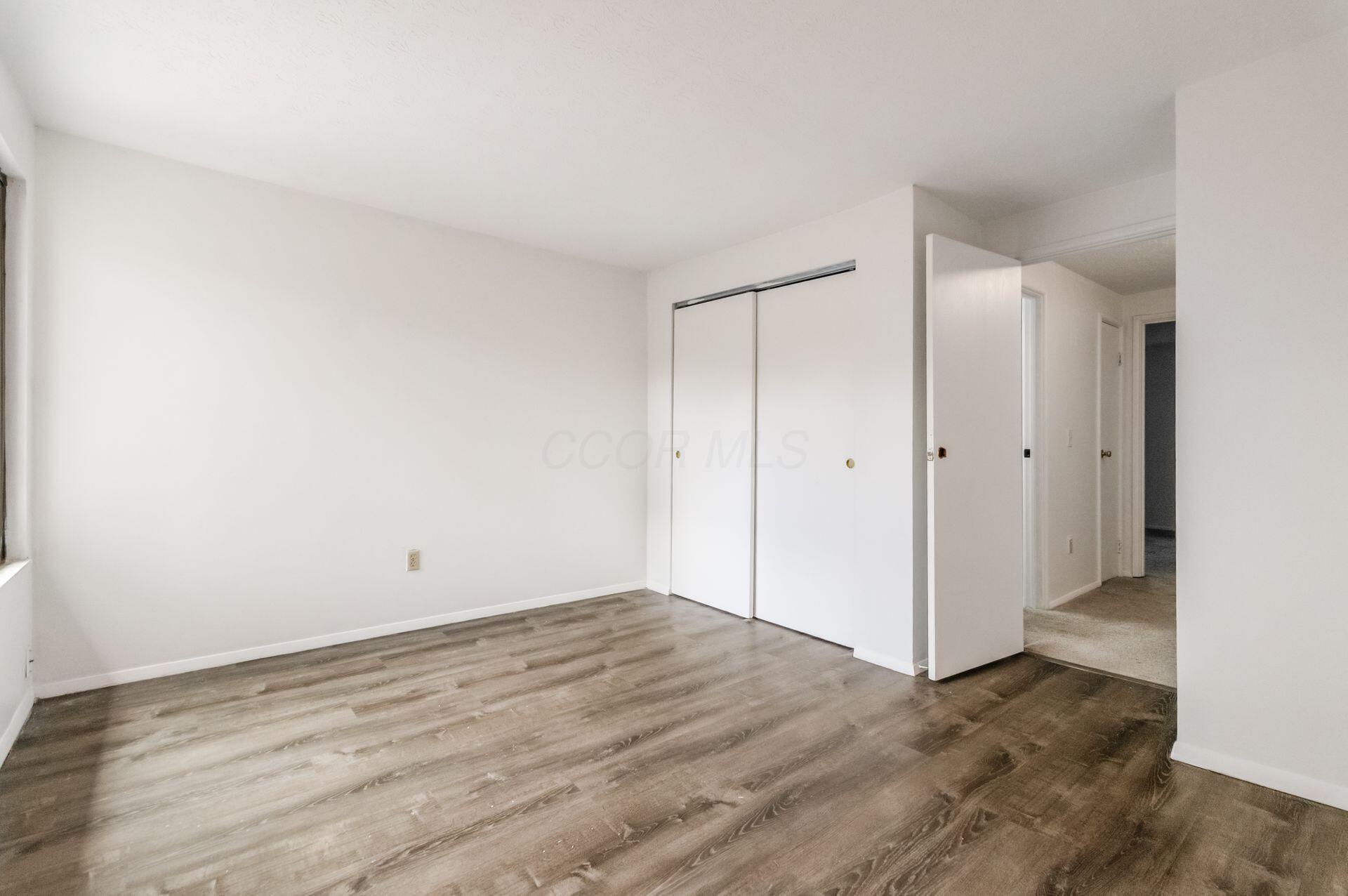 413 Shell Court E Property Photo 20
