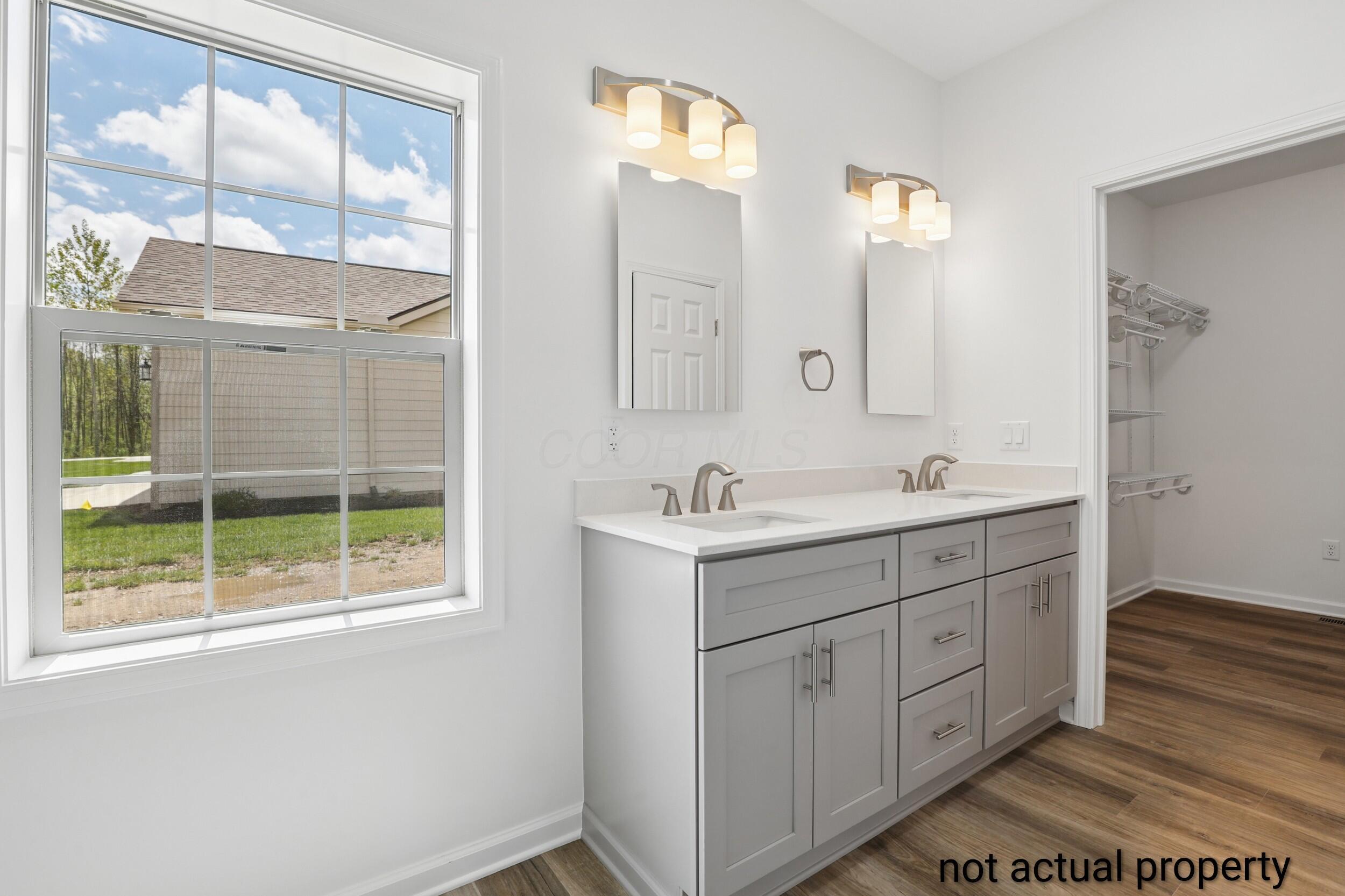 1931 Sussex Way Property Photo 76