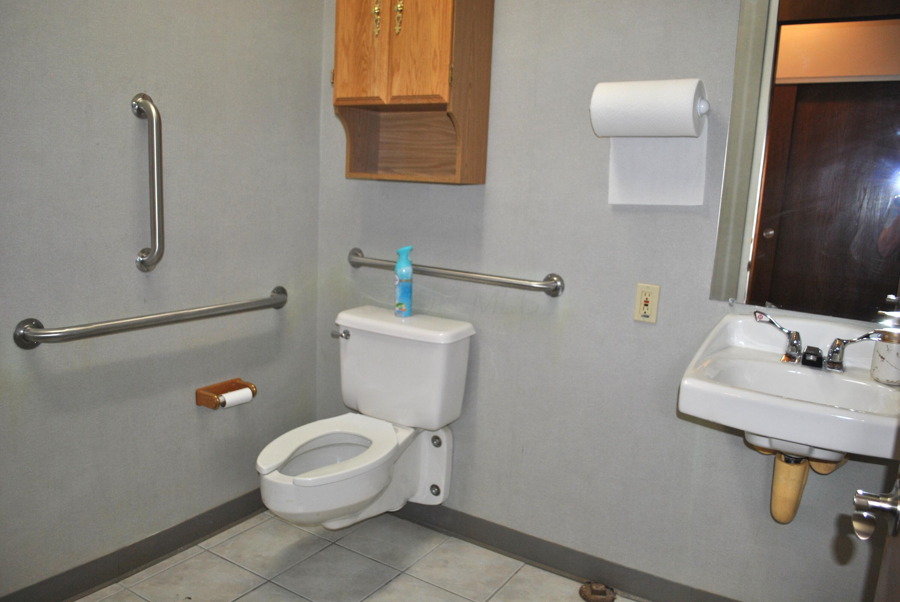 5950 Sharon Woods Boulevard Property Photo 18