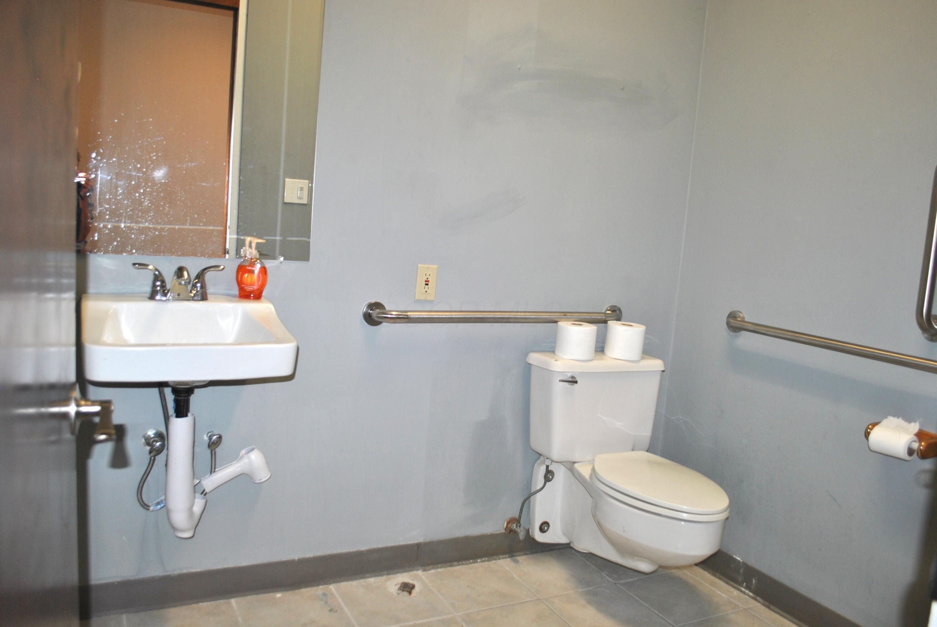 5950 Sharon Woods Boulevard Property Photo 19