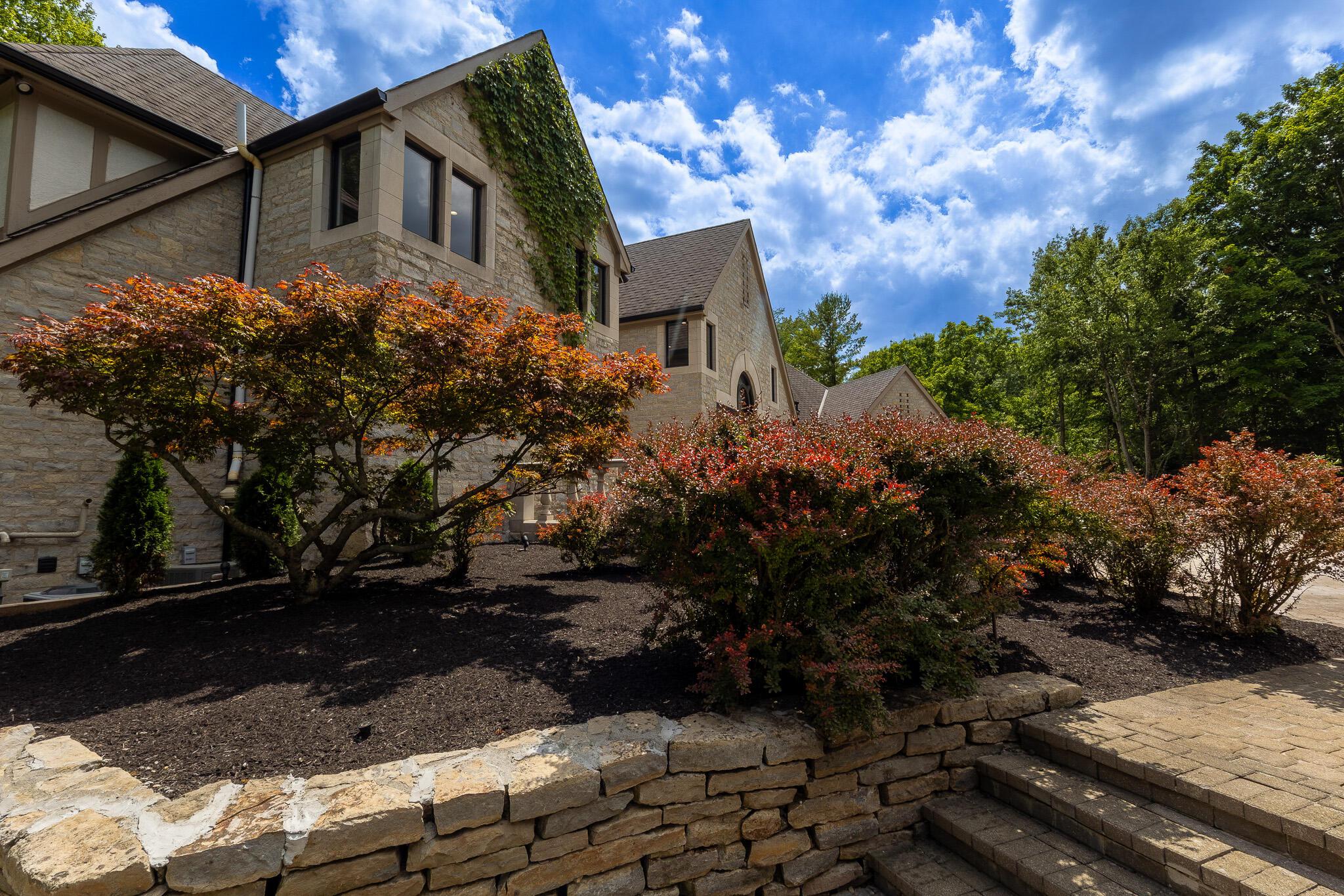 1635 Strathshire Hall Place Property Photo 15