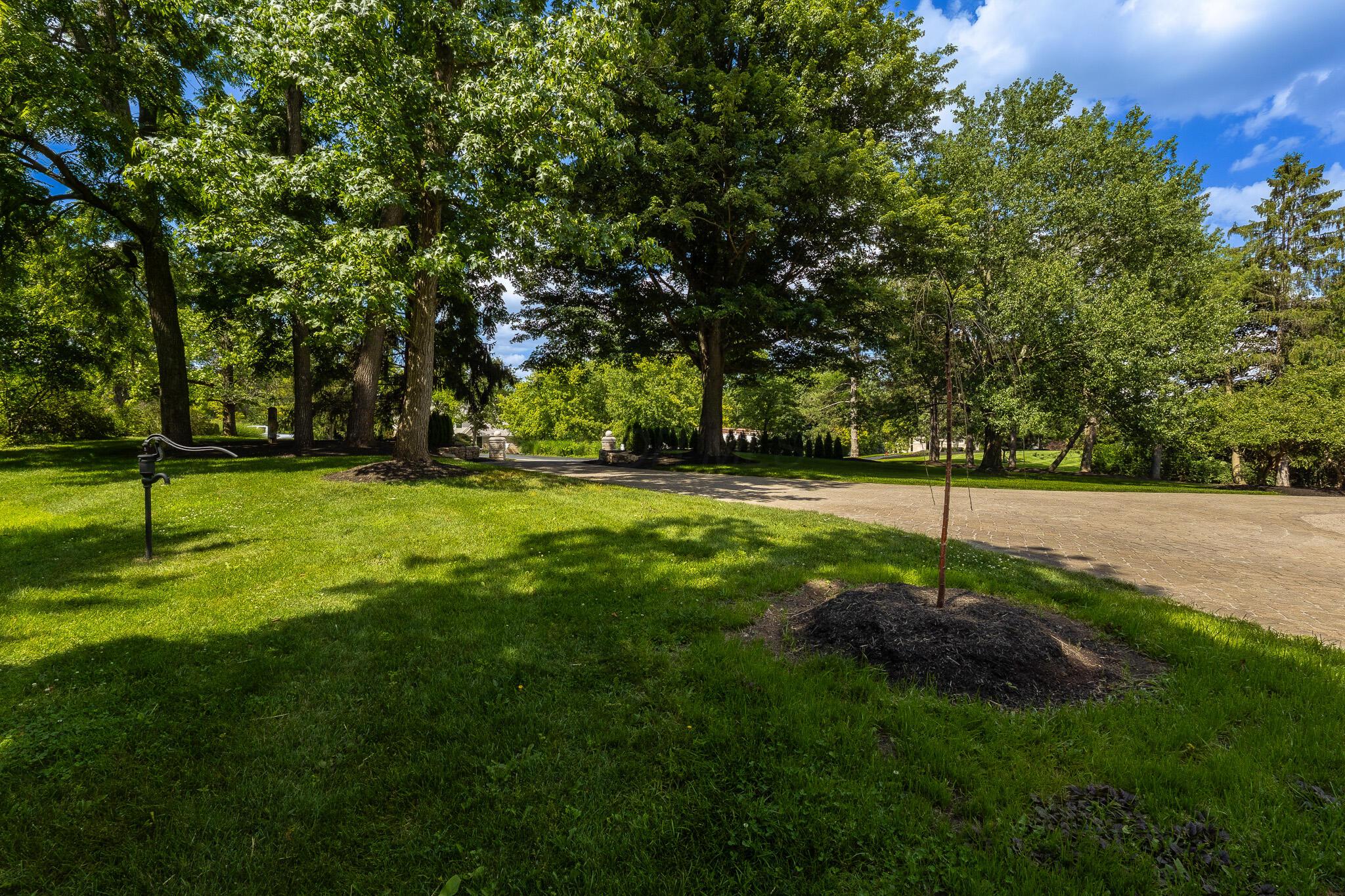 1635 Strathshire Hall Place Property Photo 24