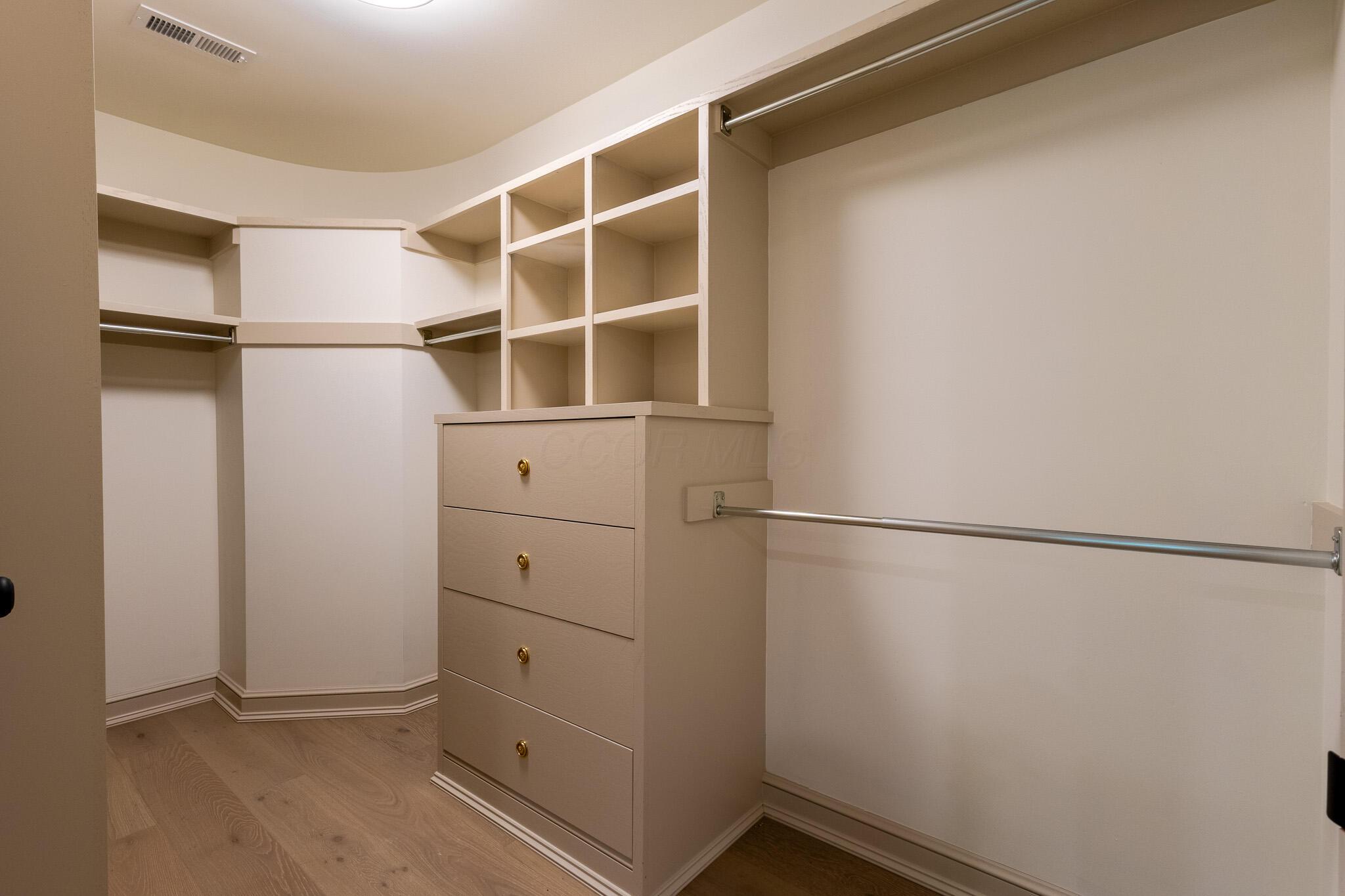 1635 Strathshire Hall Place Property Photo 73