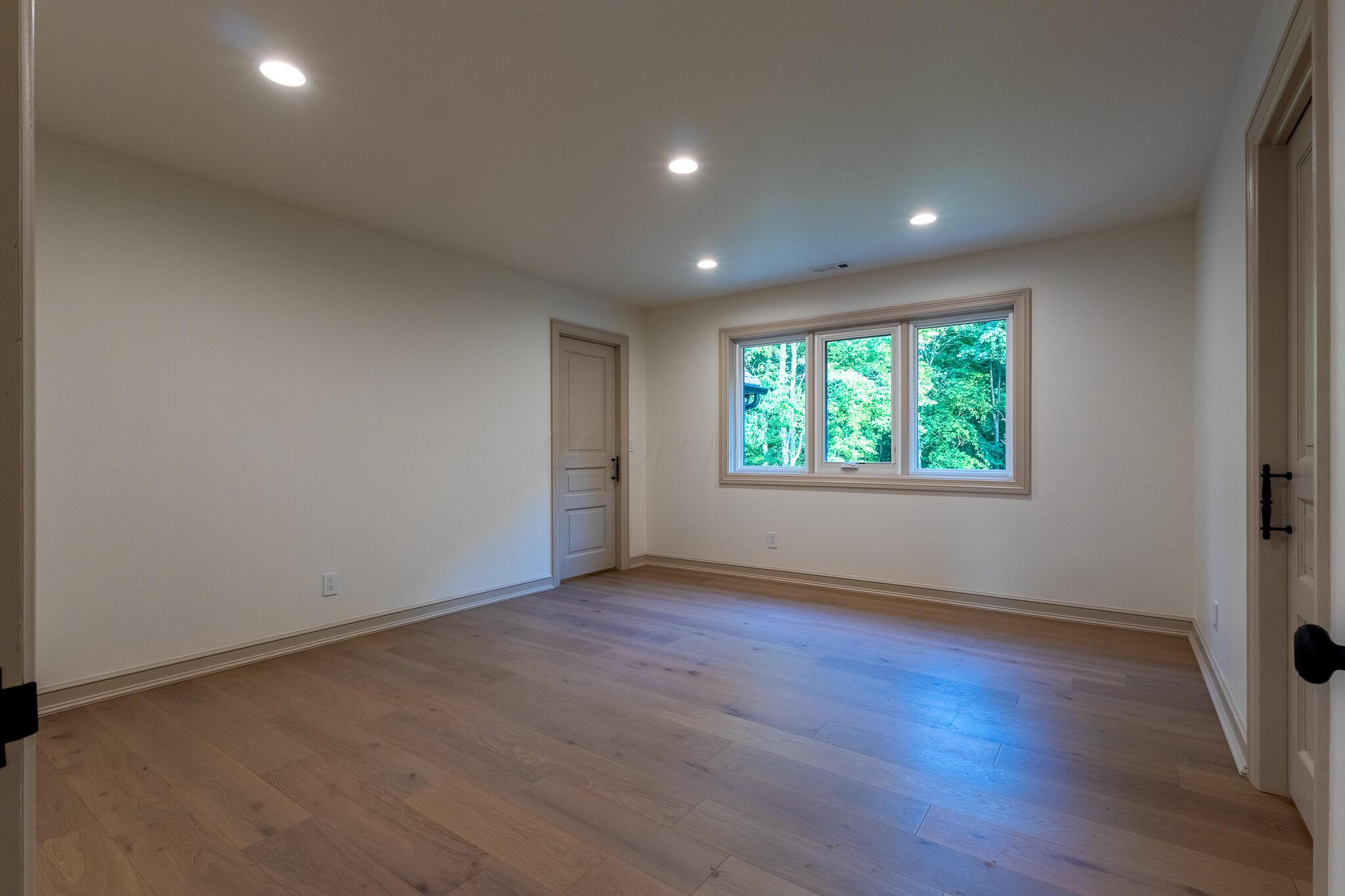 1635 Strathshire Hall Place Property Photo 83