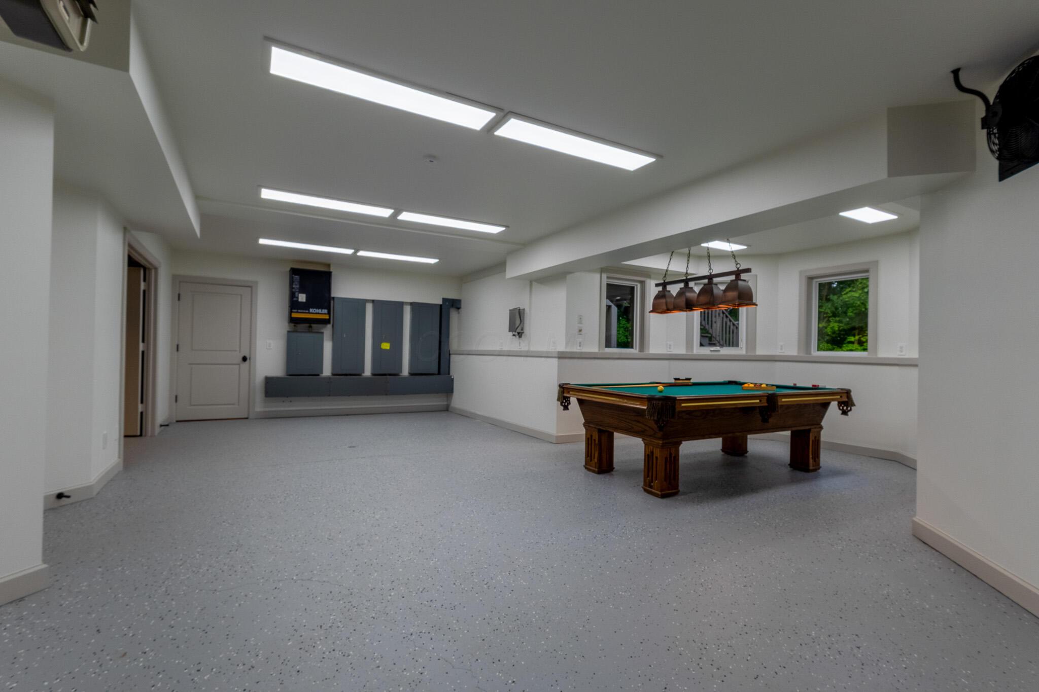 1635 Strathshire Hall Place Property Photo 106