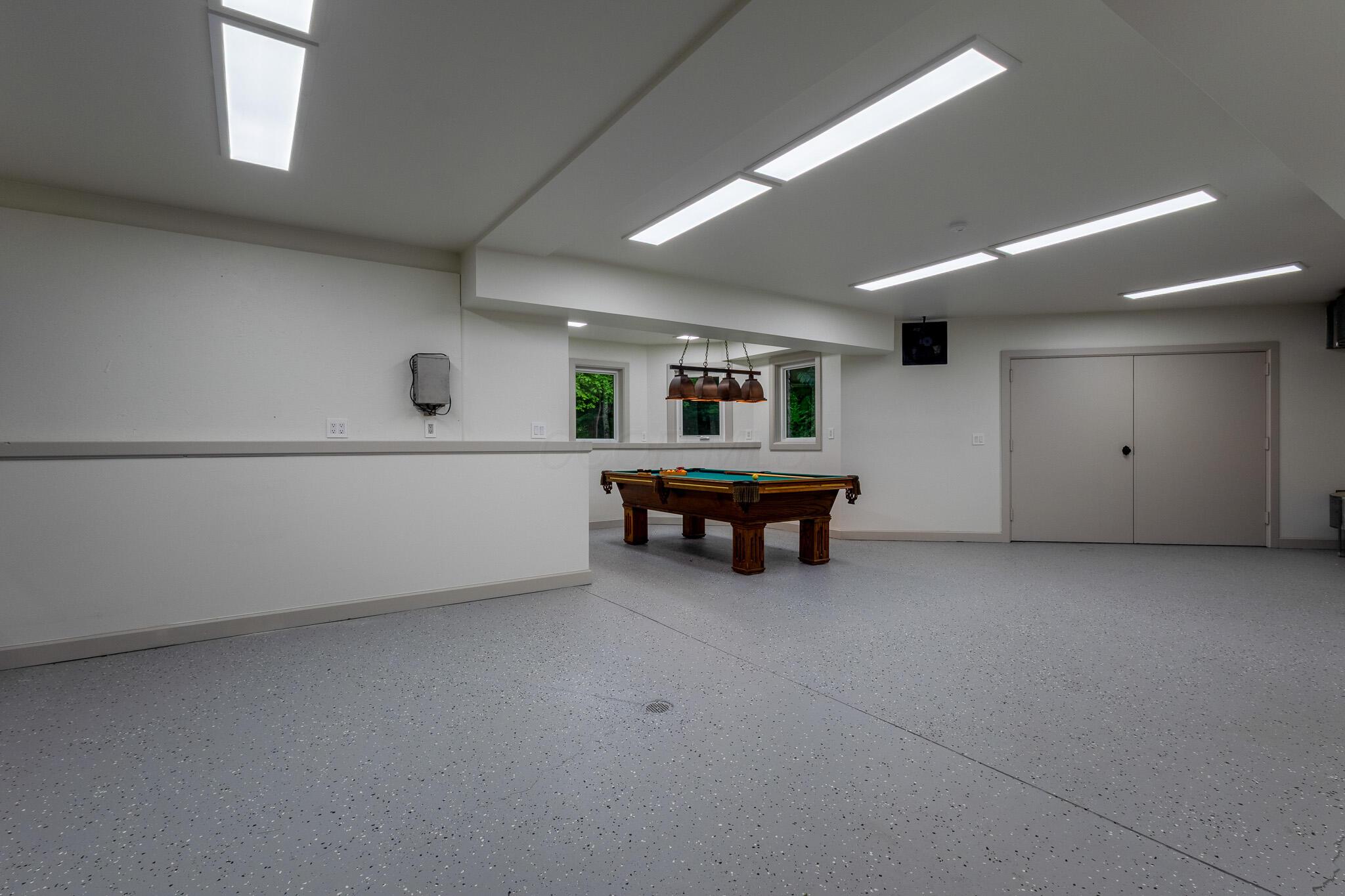 1635 Strathshire Hall Place Property Photo 108