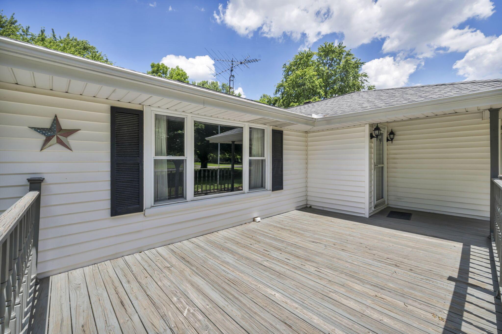 2056 Lehner Avenue Property Photo 3