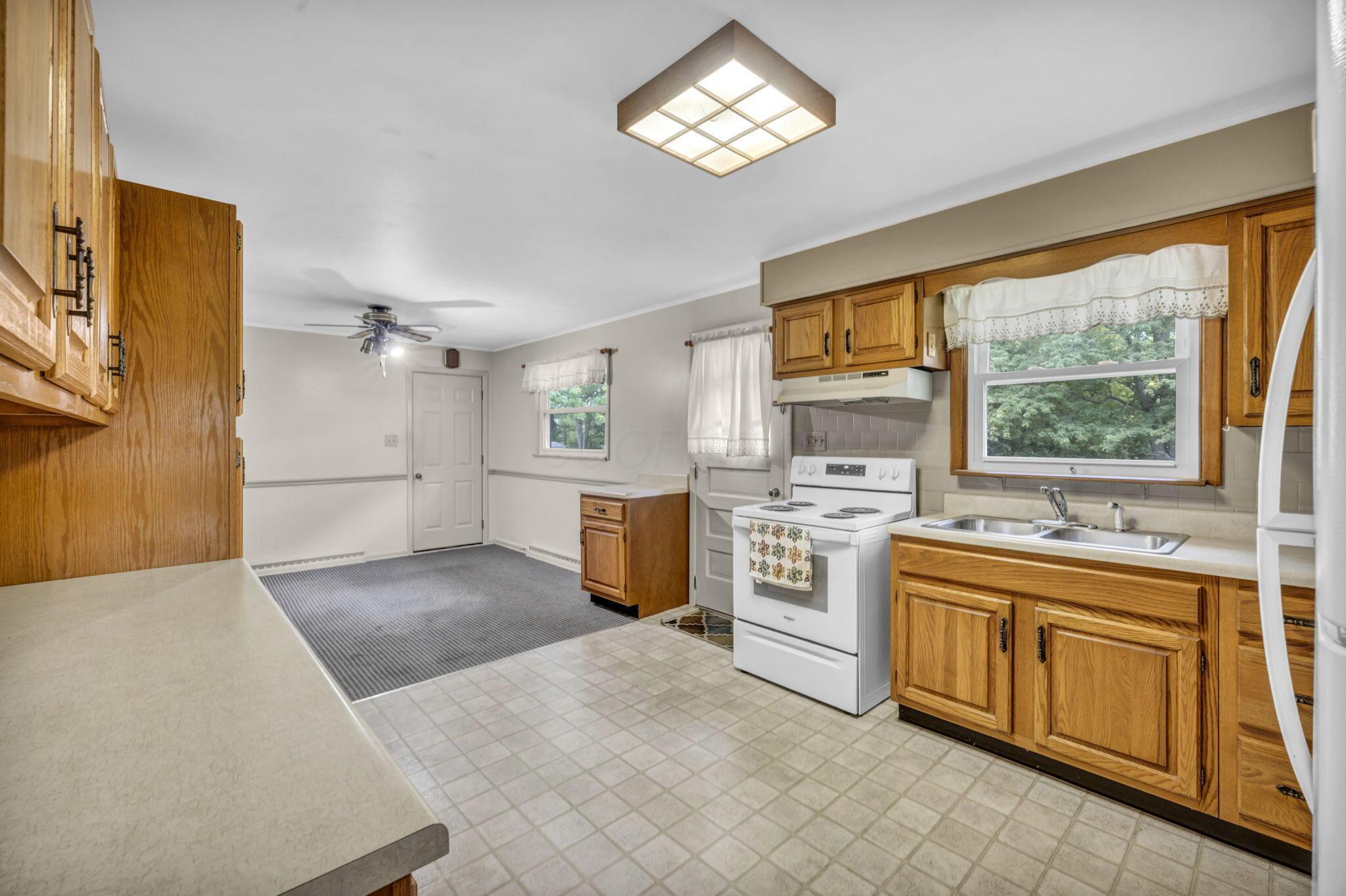 2056 Lehner Avenue Property Photo 10