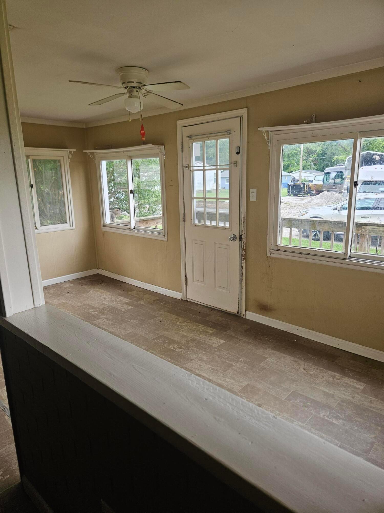 13522 Queen Road Ne Property Photo 6