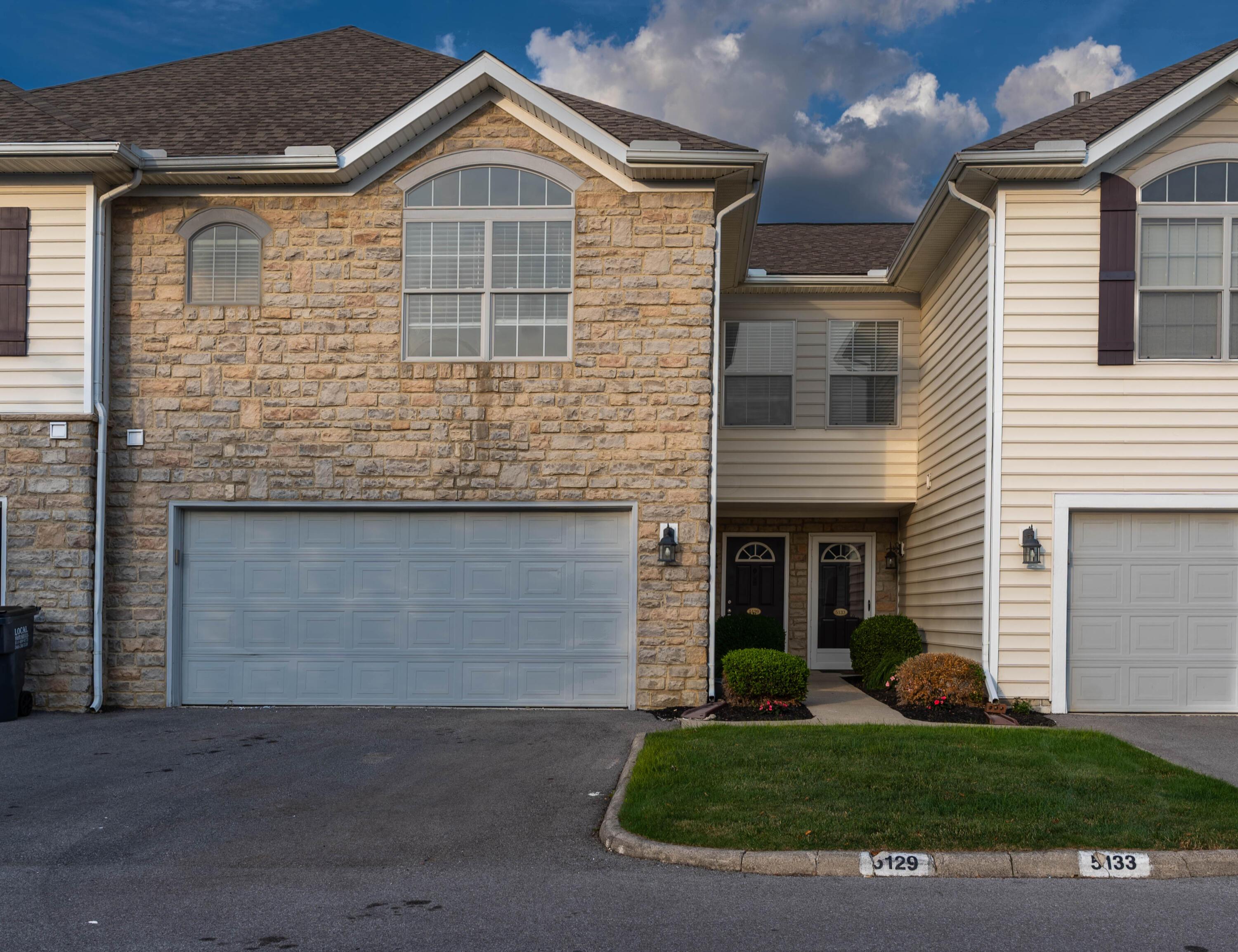 5129 Vinings Bend Property Photo 1