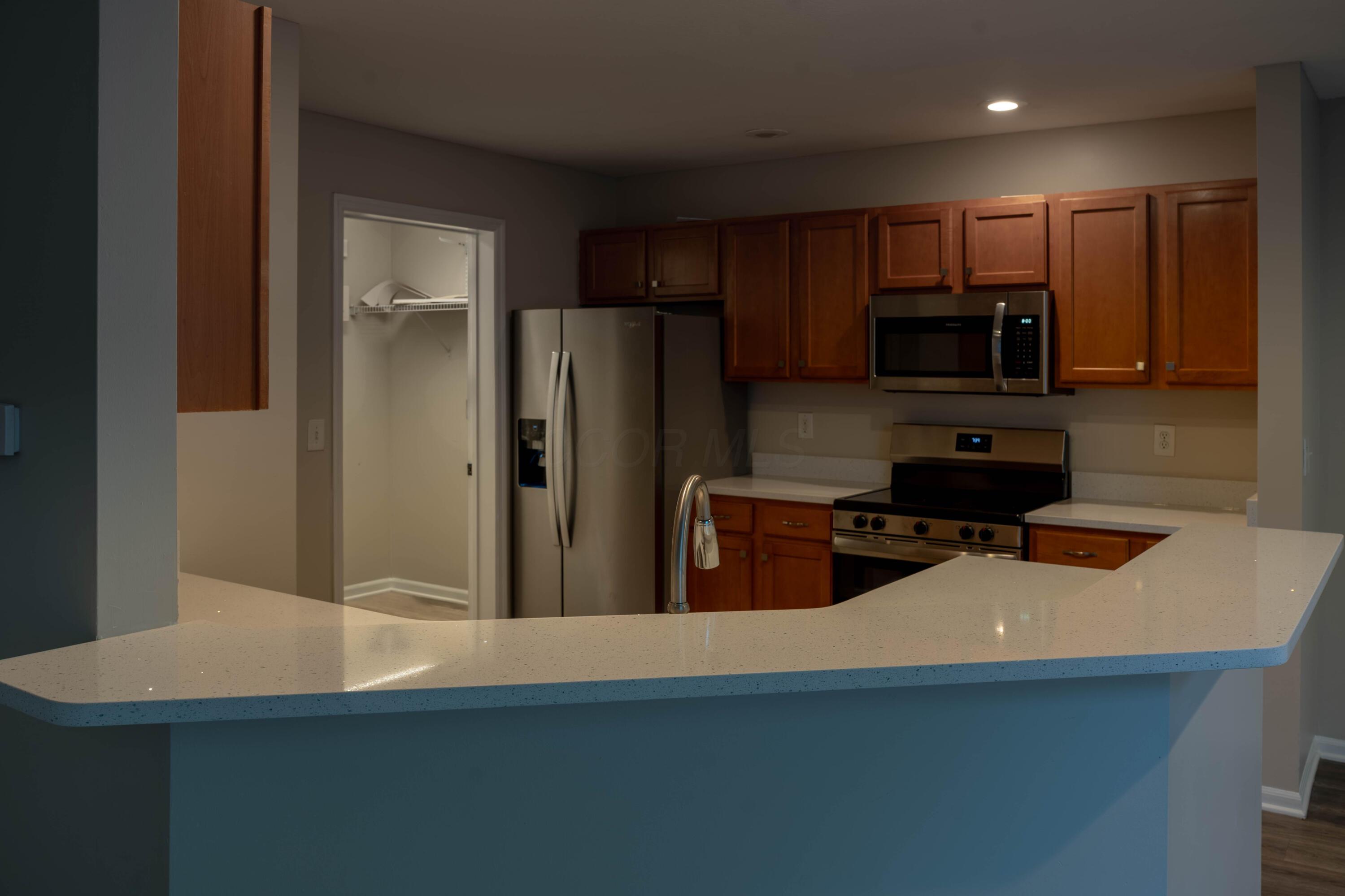 5129 Vinings Bend Property Photo 4