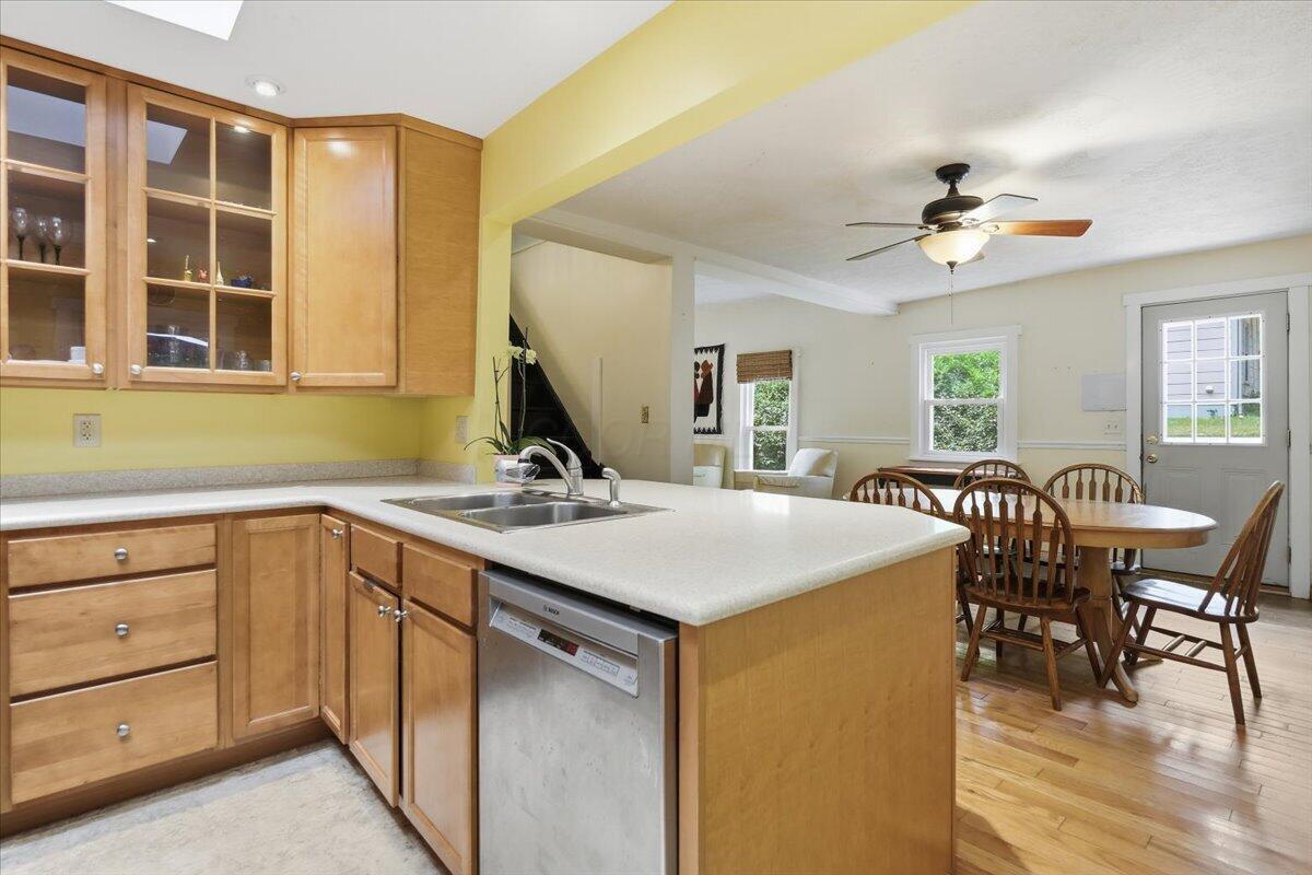 301 E Wiggin Street Property Photo 17
