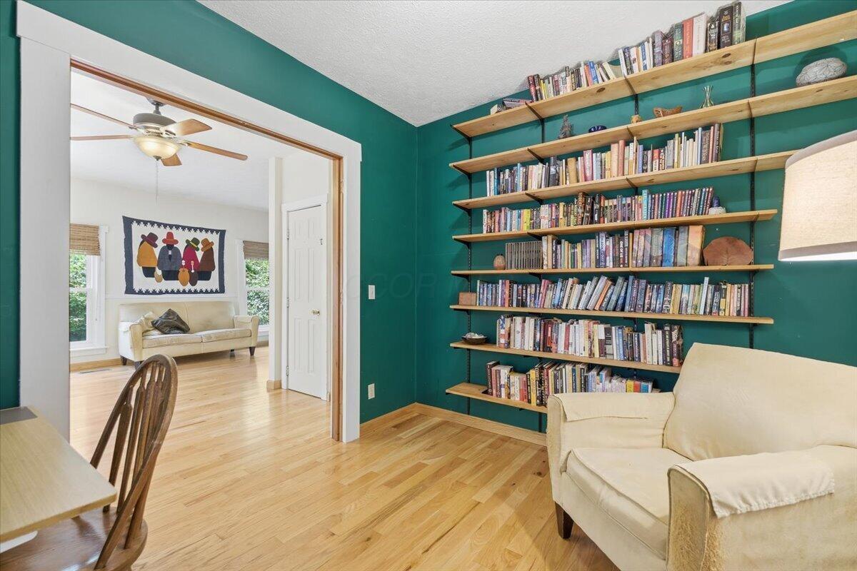301 E Wiggin Street Property Photo 21