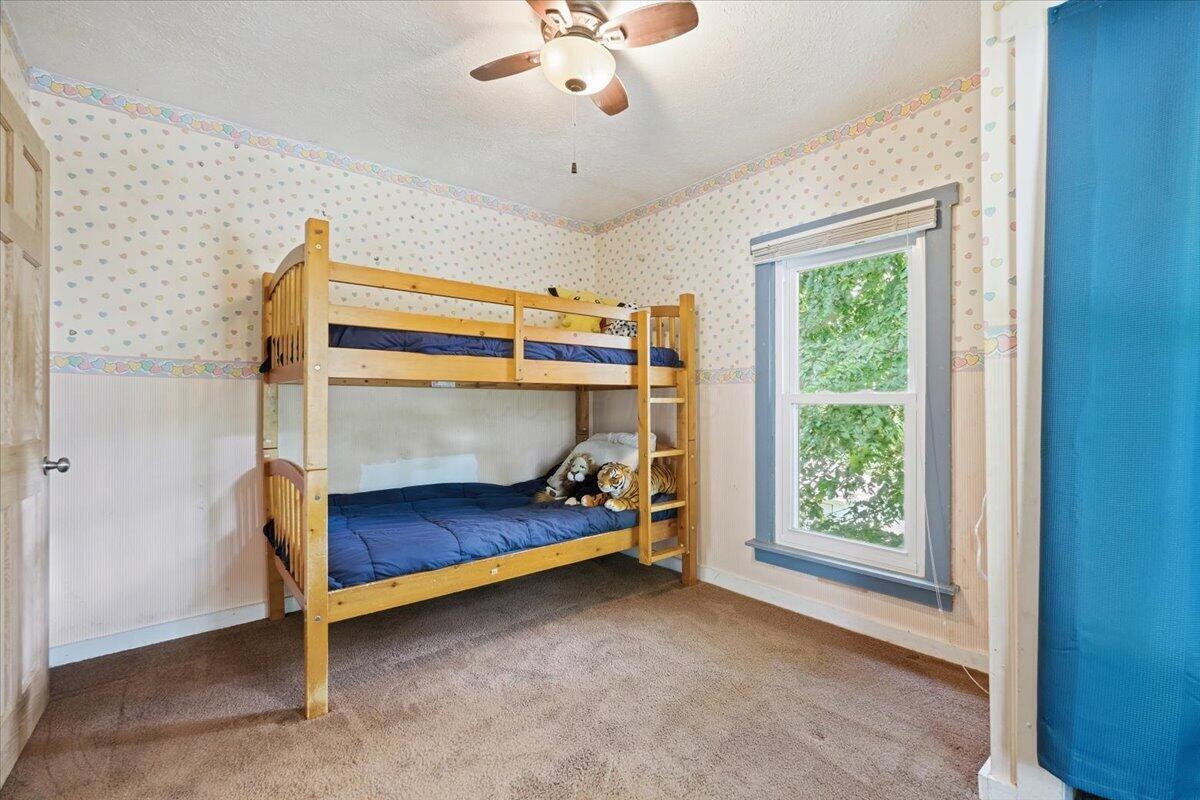 301 E Wiggin Street Property Photo 26