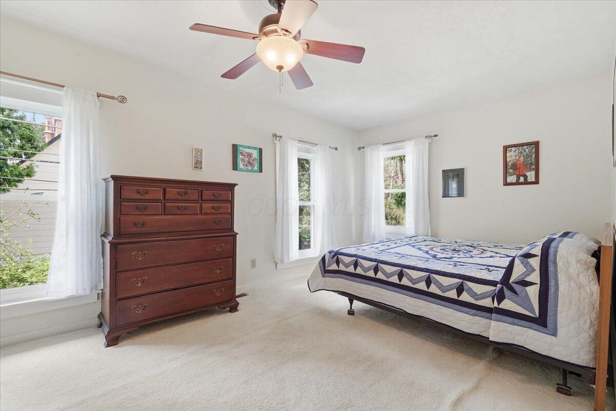 301 E Wiggin Street Property Photo 28