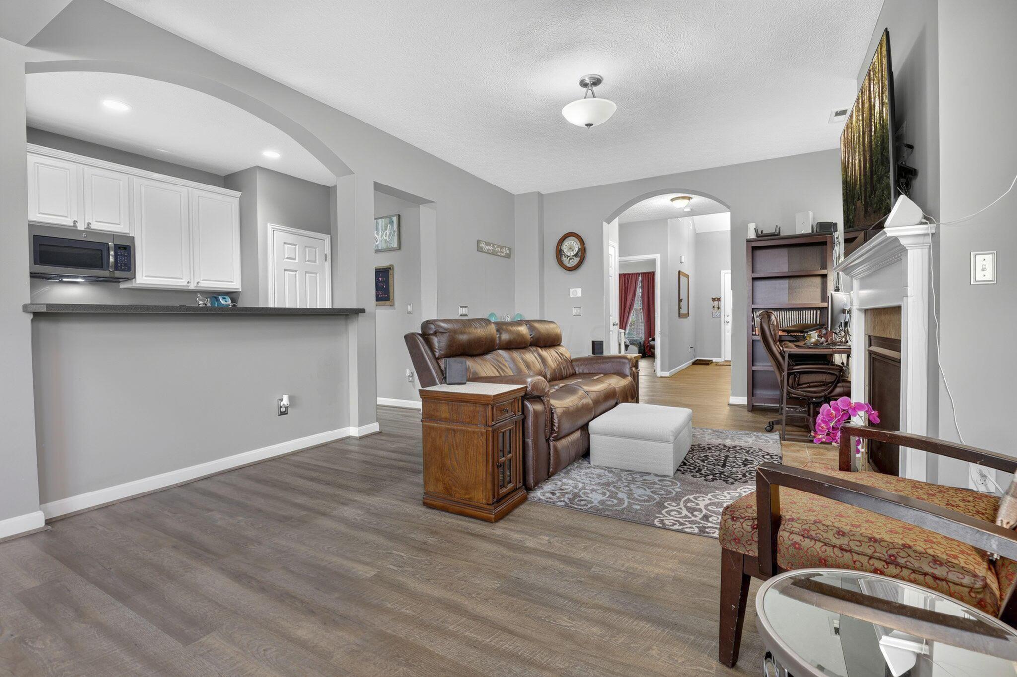 7911 Ashenden Drive Property Photo 14