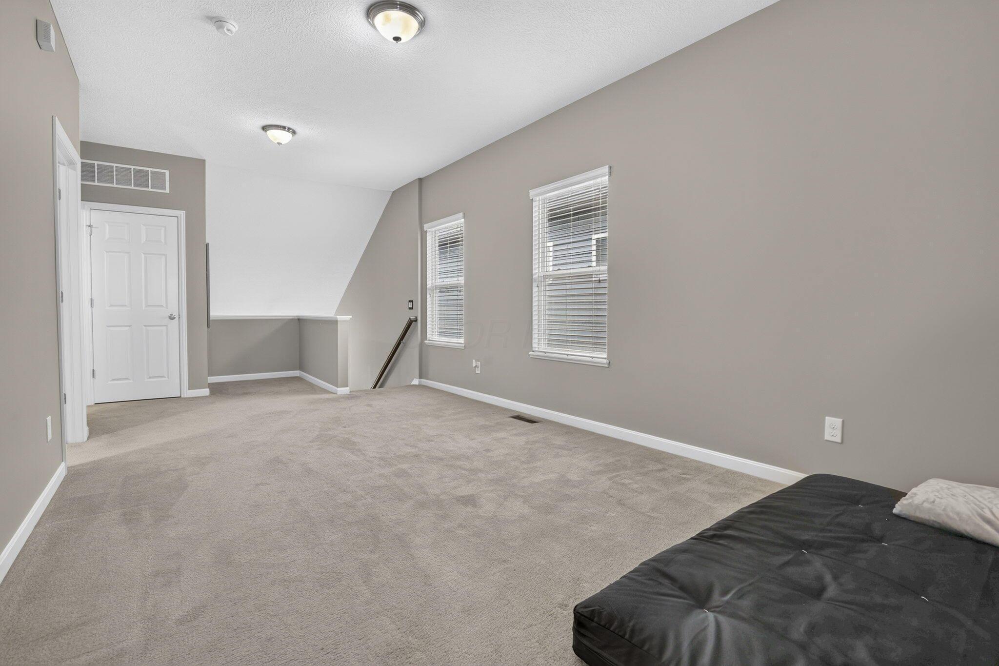 7911 Ashenden Drive Property Photo 34