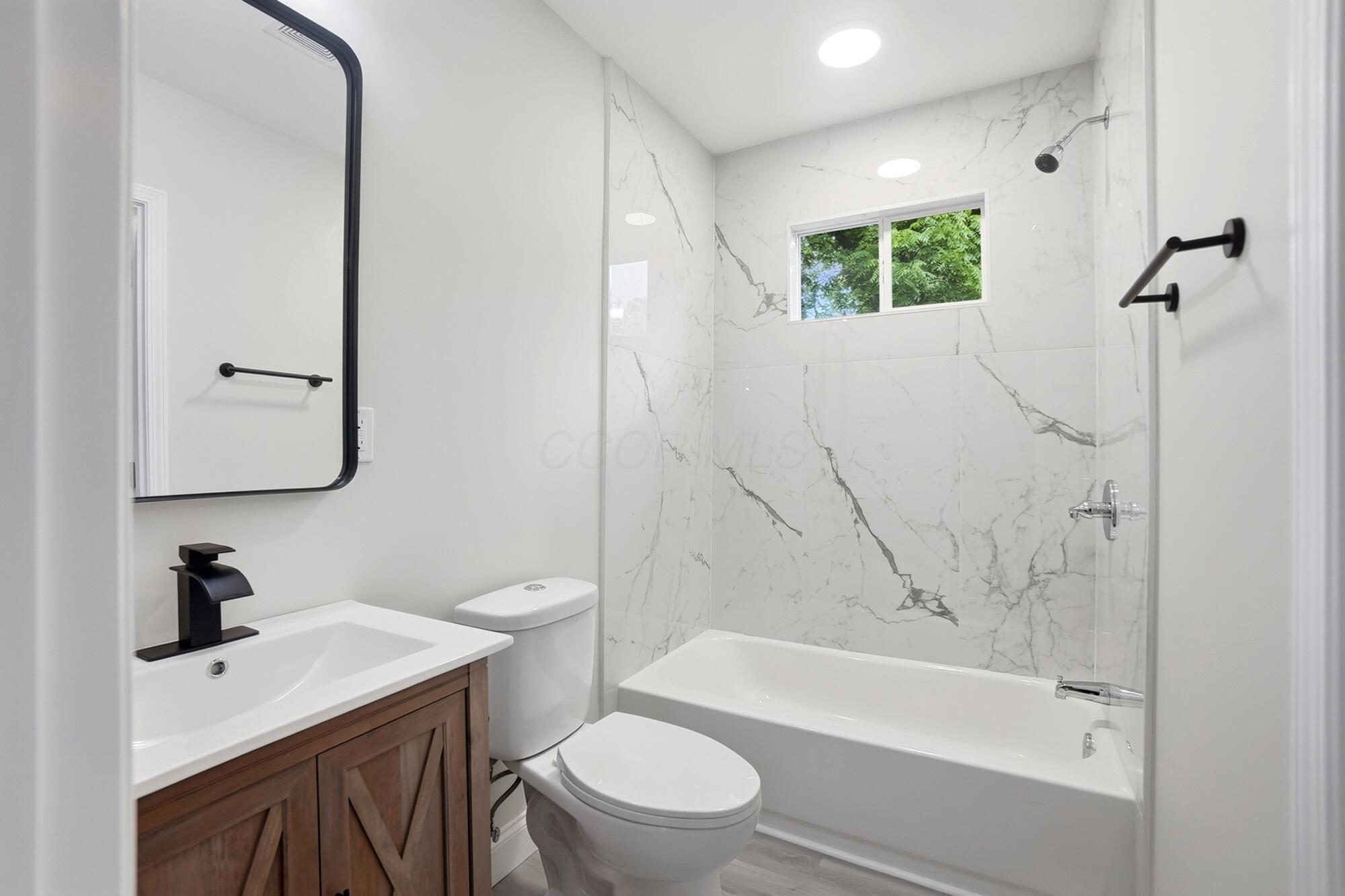 516 Miller Avenue Property Photo 22