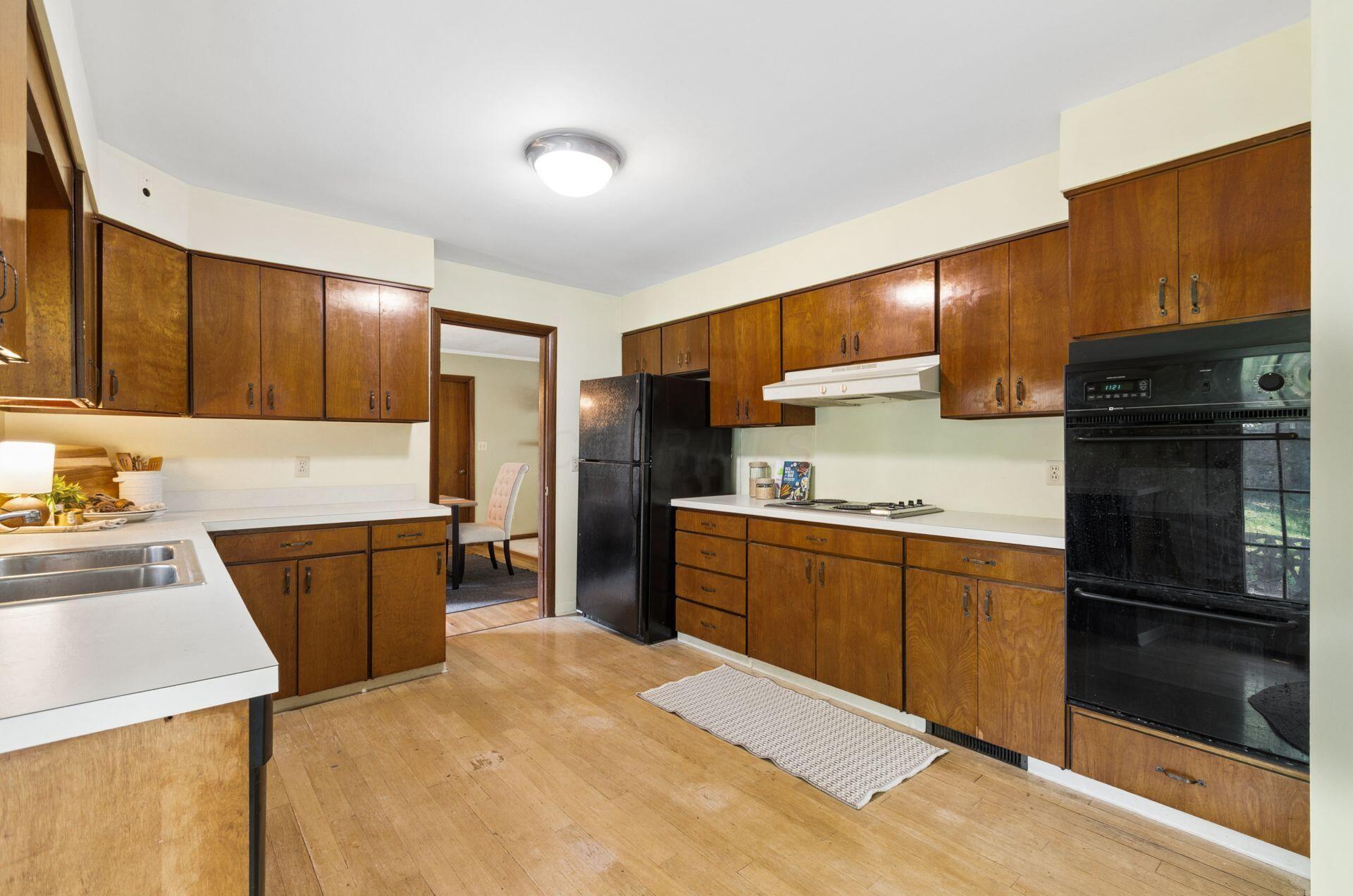 3140 Wareham Road Property Photo 11