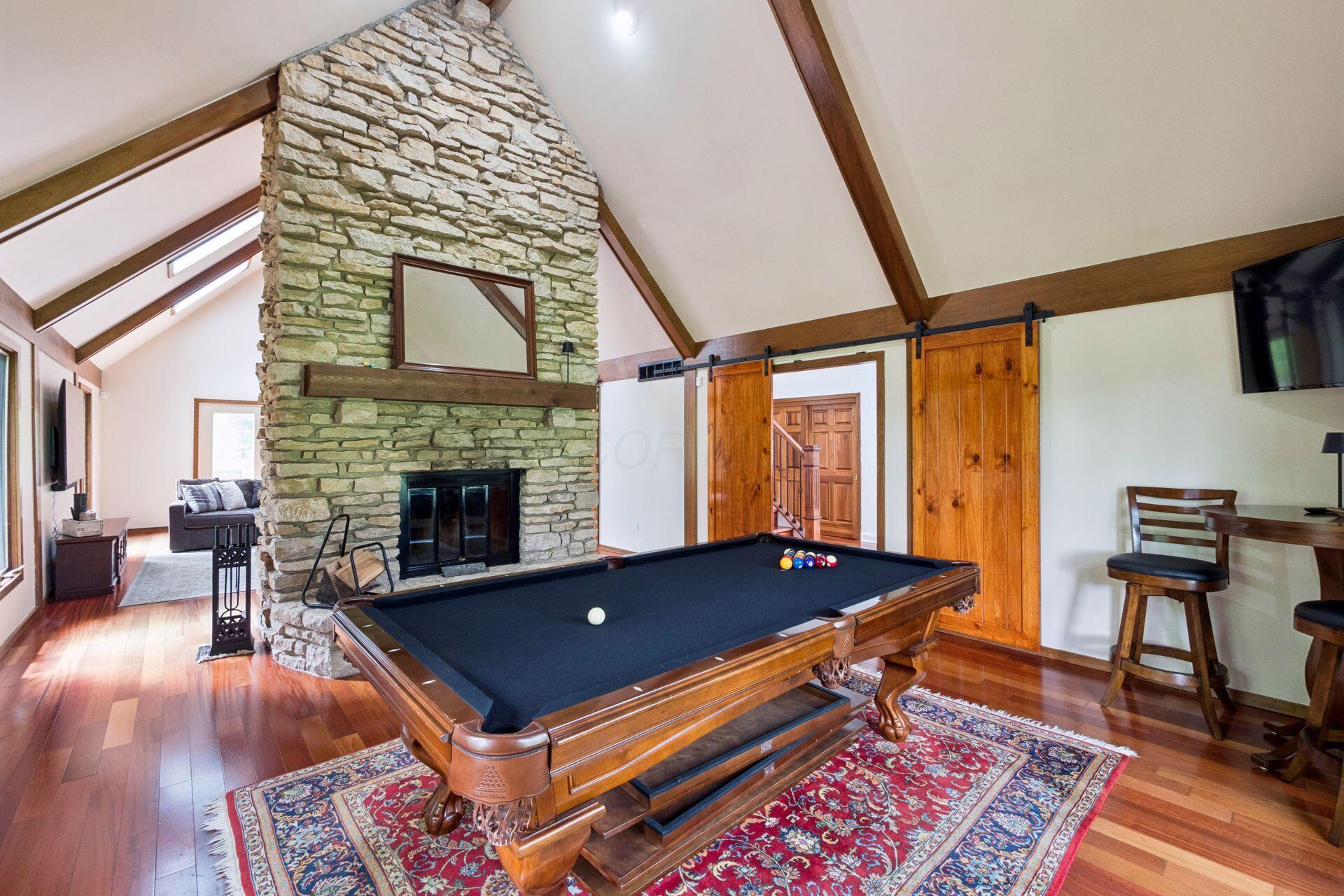 285 Partridge Bend Property Photo 24