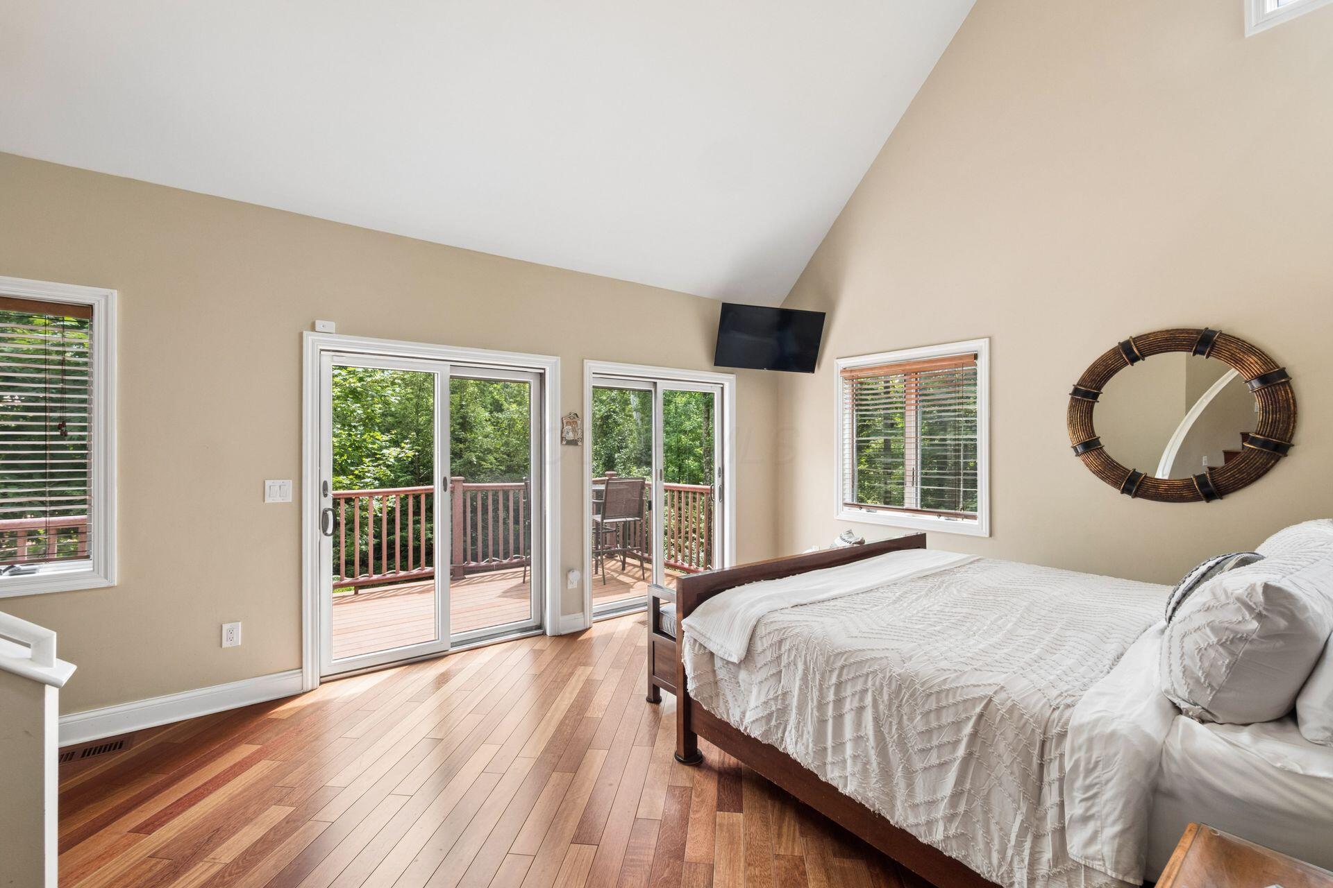 285 Partridge Bend Property Photo 45