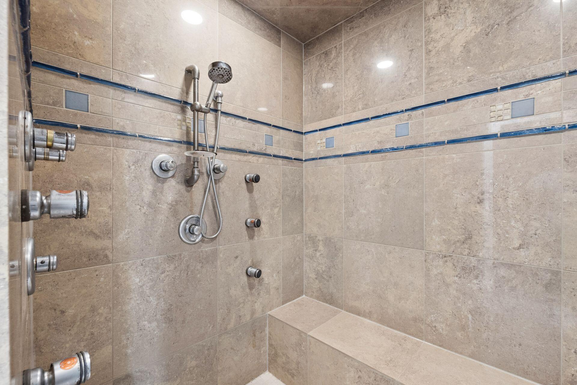 285 Partridge Bend Property Photo 51
