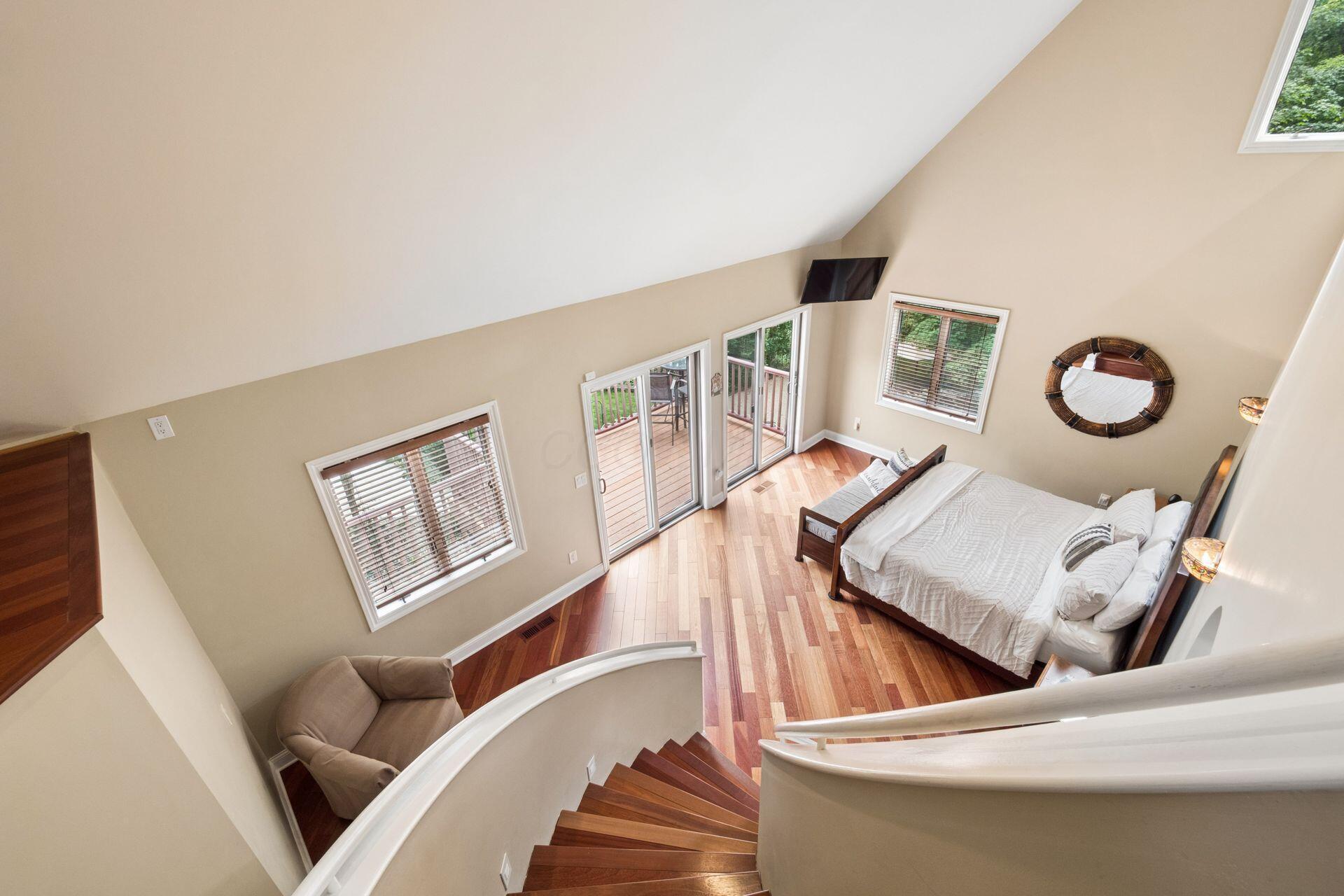 285 Partridge Bend Property Photo 56