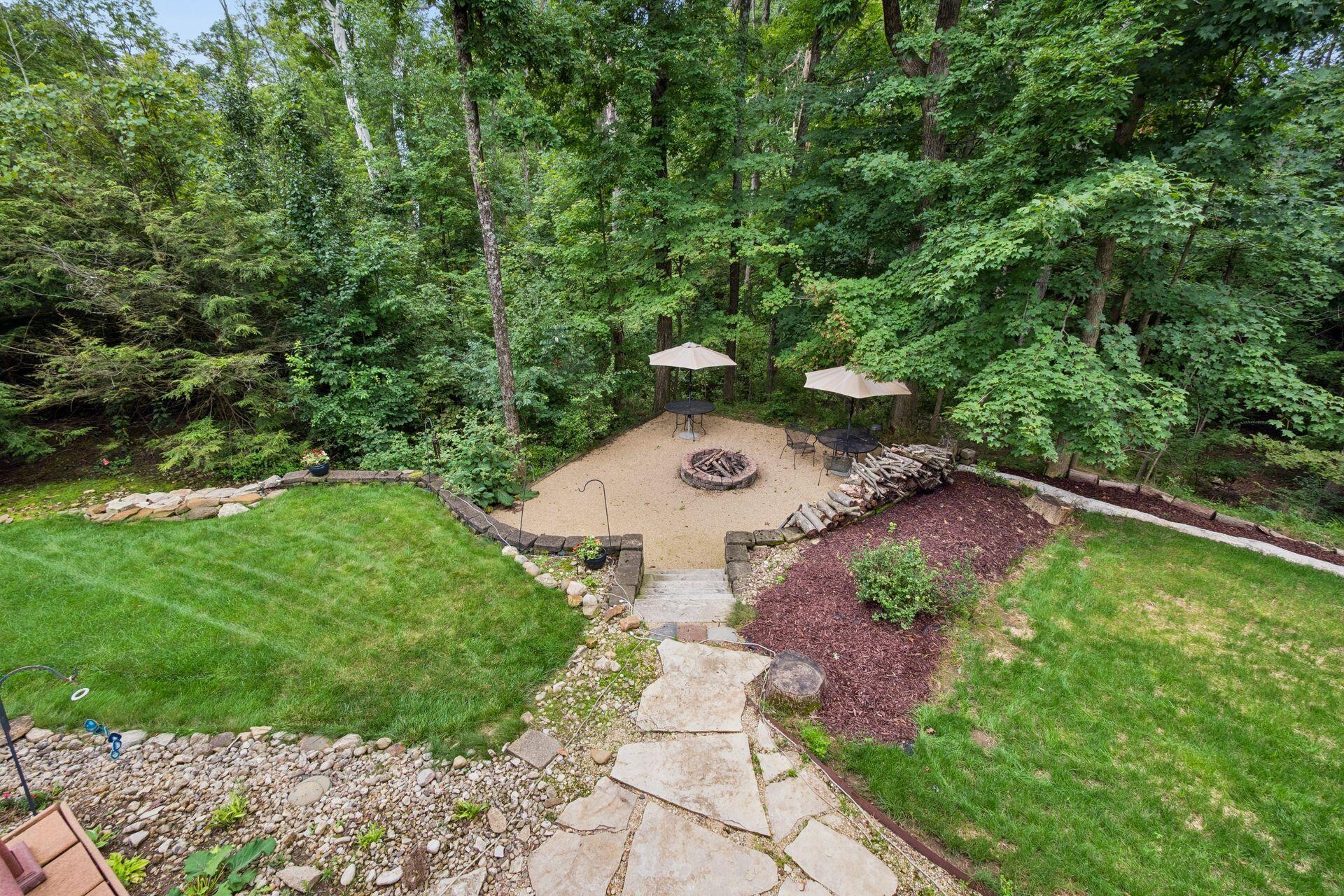 285 Partridge Bend Property Photo 110