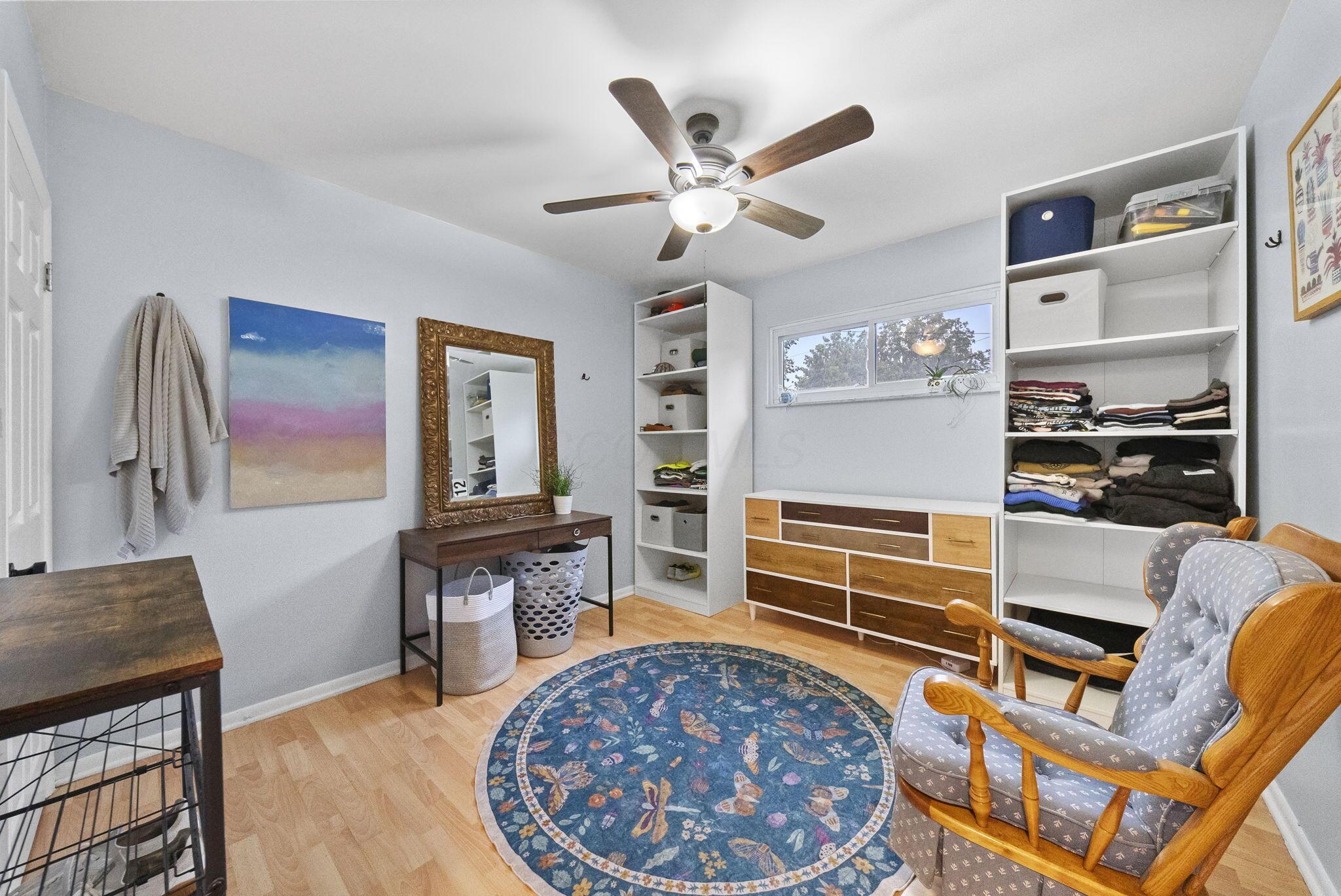 417 Seneca Avenue Property Photo 15