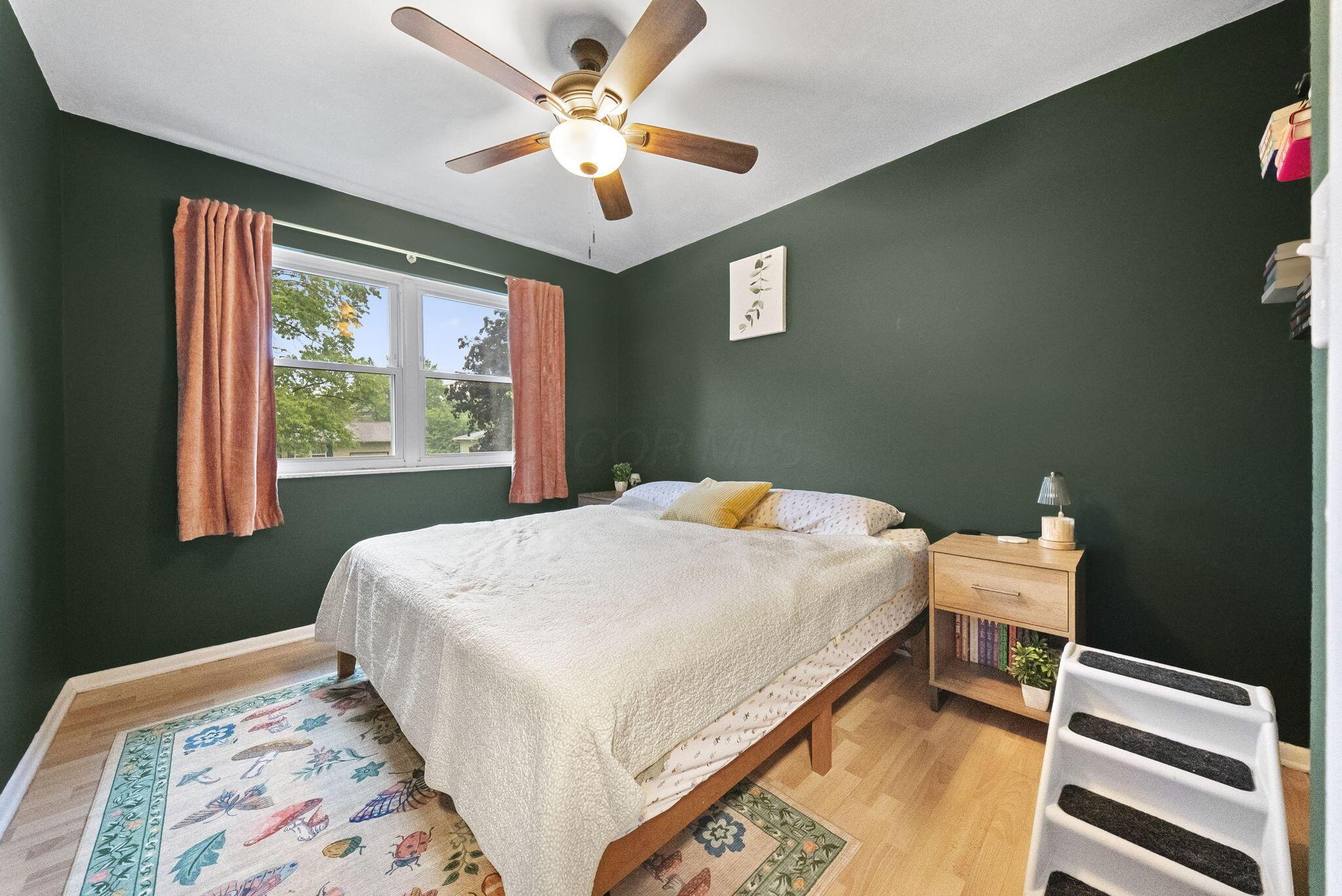 417 Seneca Avenue Property Photo 17