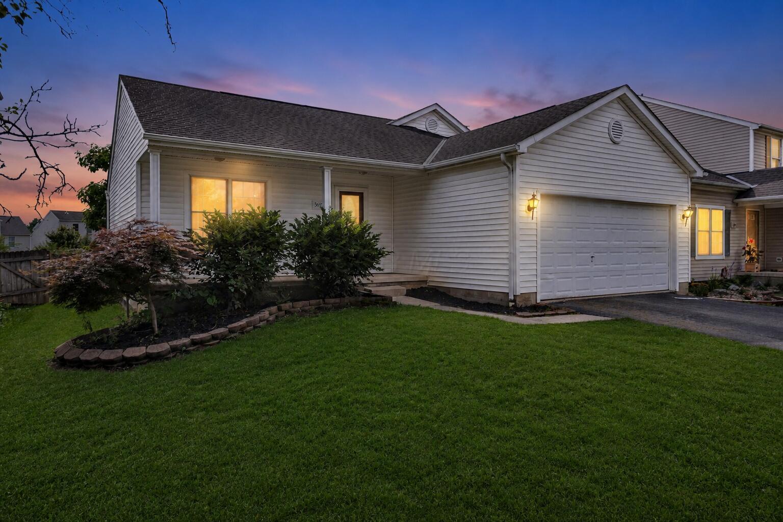 3697 Pendent Lane Property Photo 1
