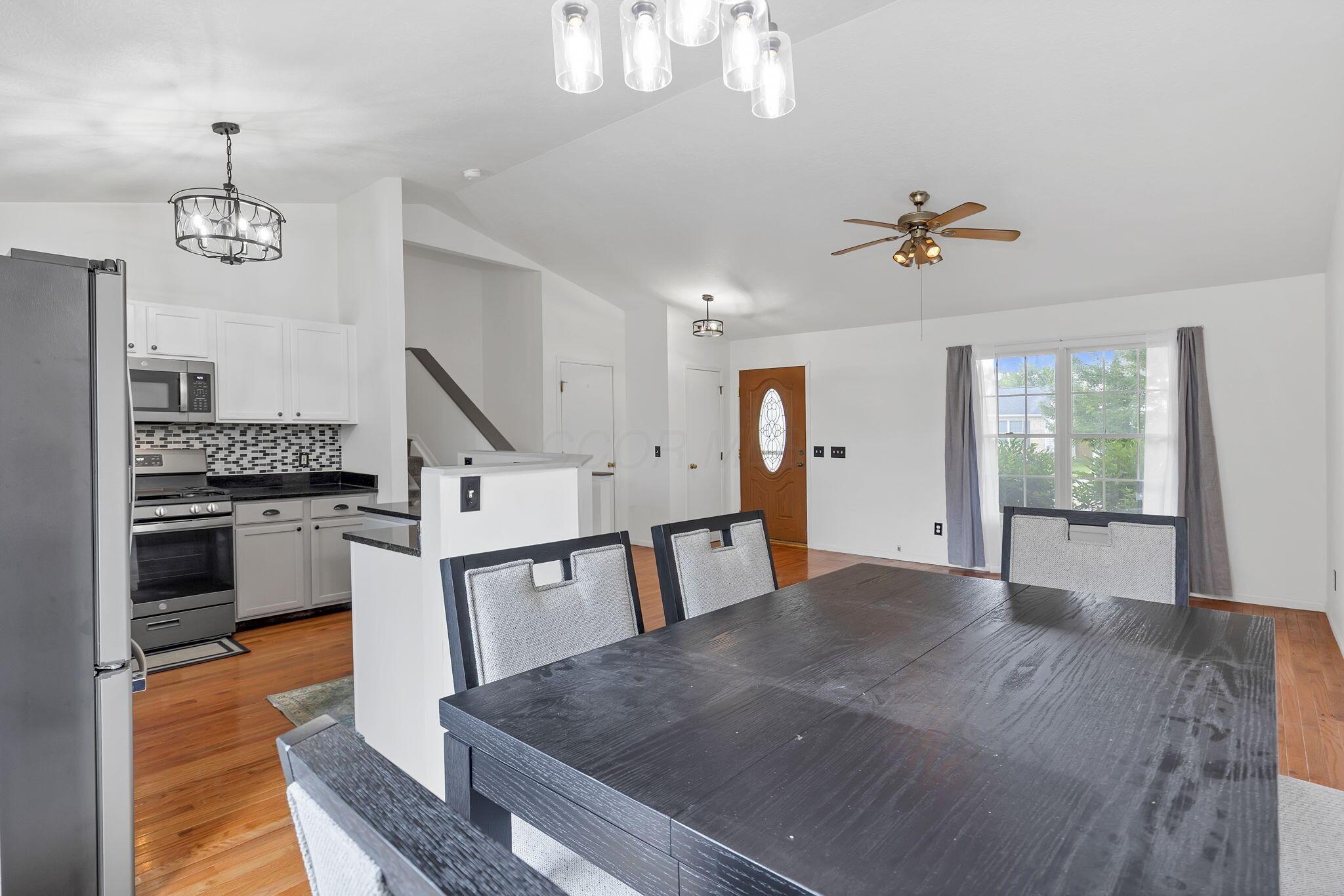 3697 Pendent Lane Property Photo 8