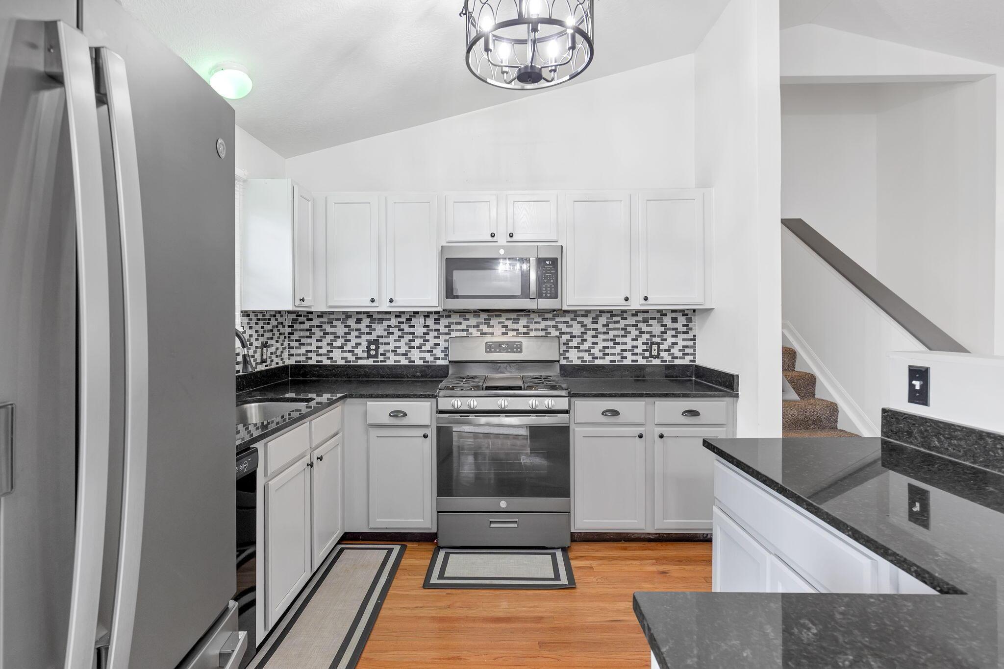 3697 Pendent Lane Property Photo 9
