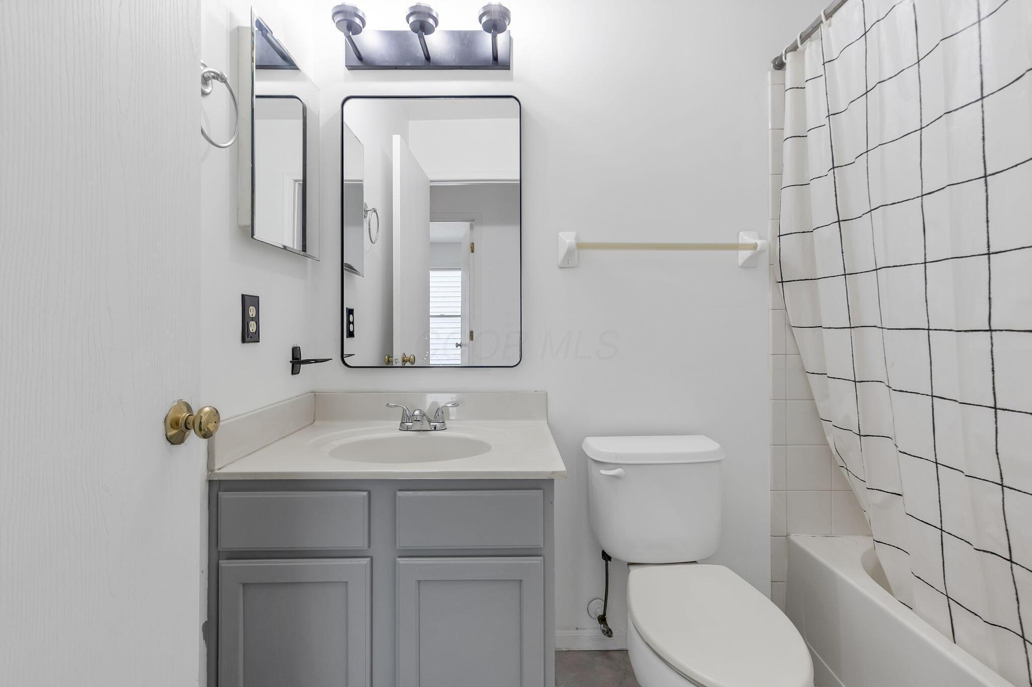 3697 Pendent Lane Property Photo 20