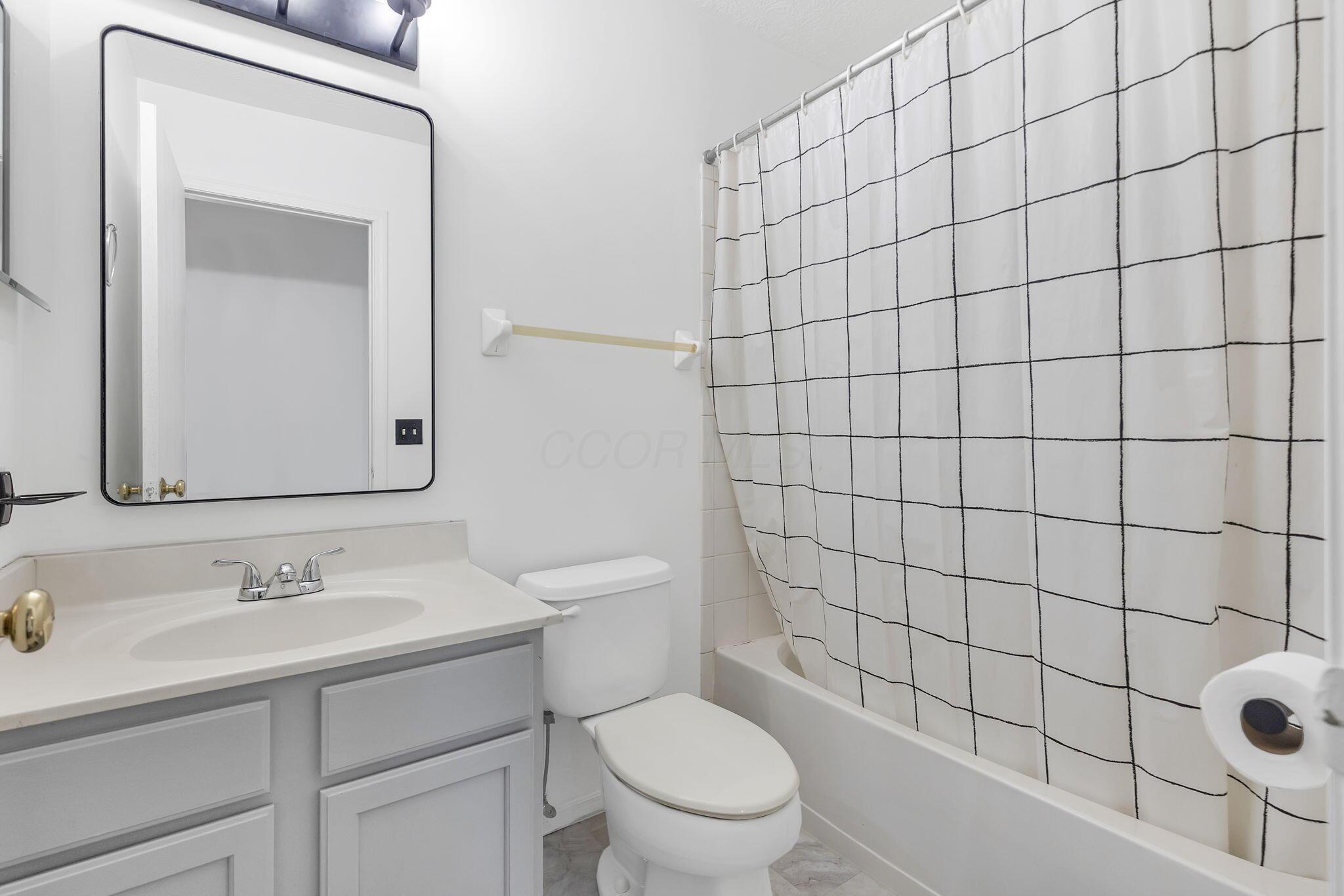 3697 Pendent Lane Property Photo 24