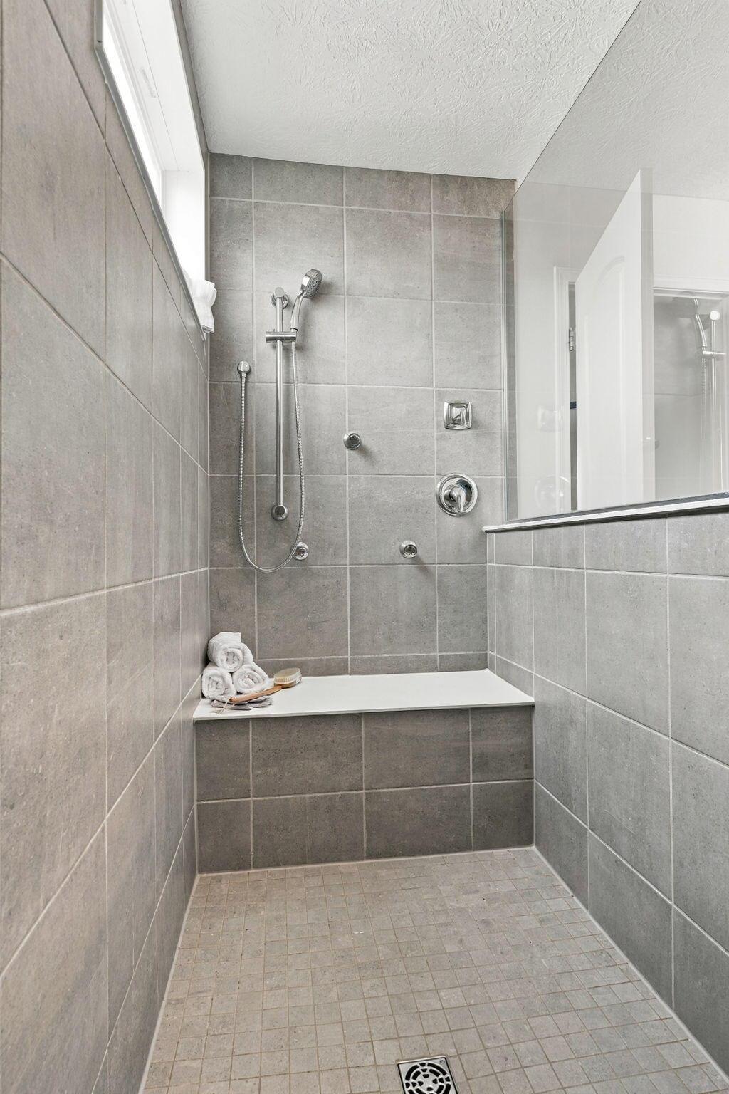 4826 Yankee Road Property Photo 14