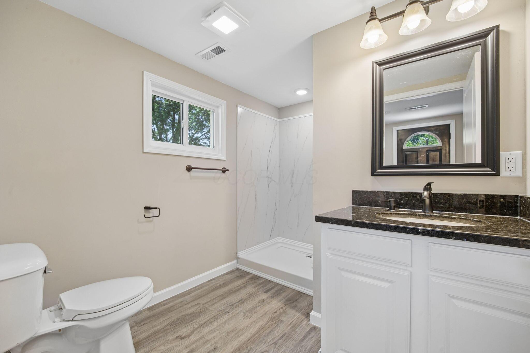 497 Smith Street Property Photo 4