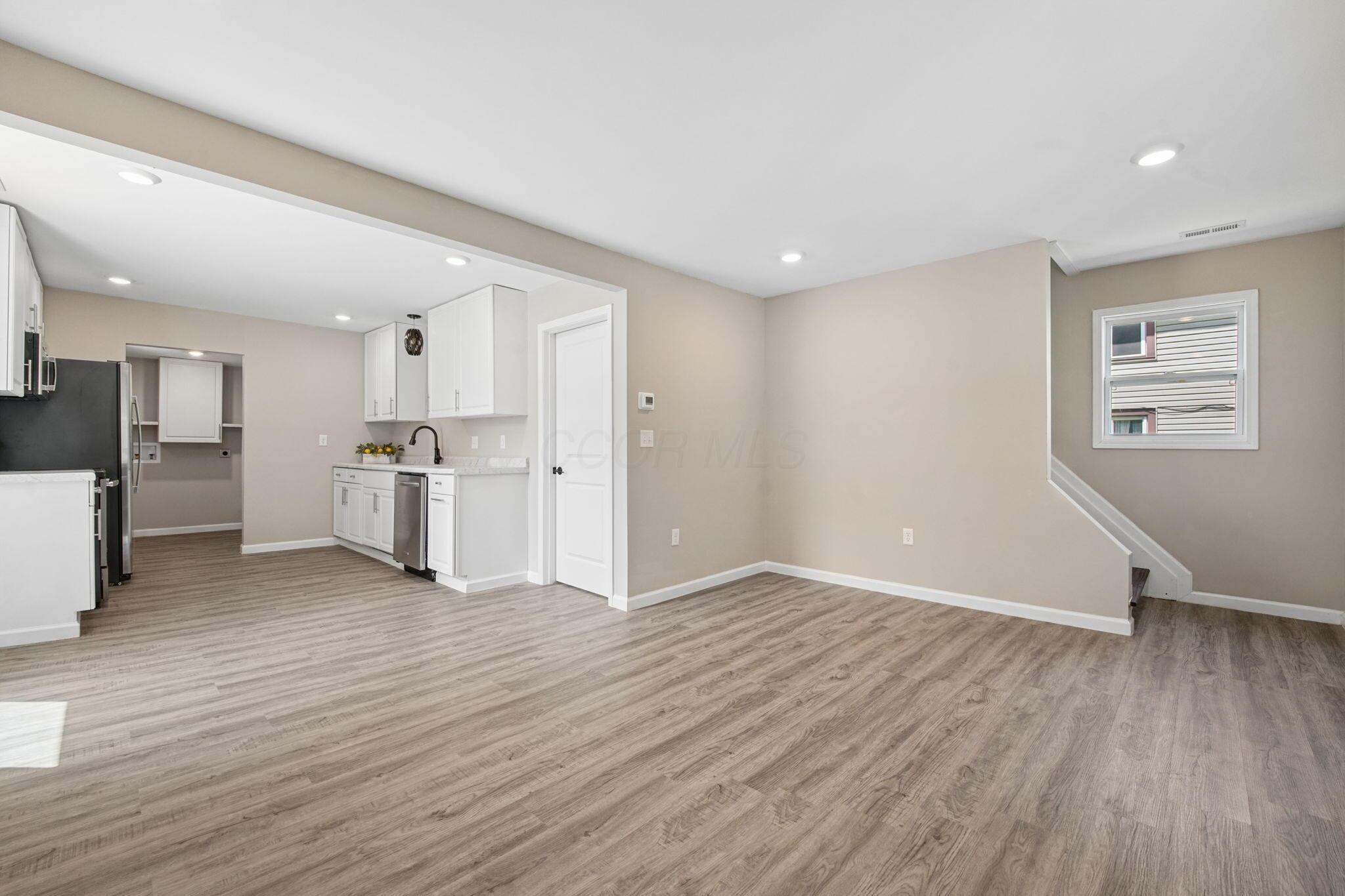 497 Smith Street Property Photo 6