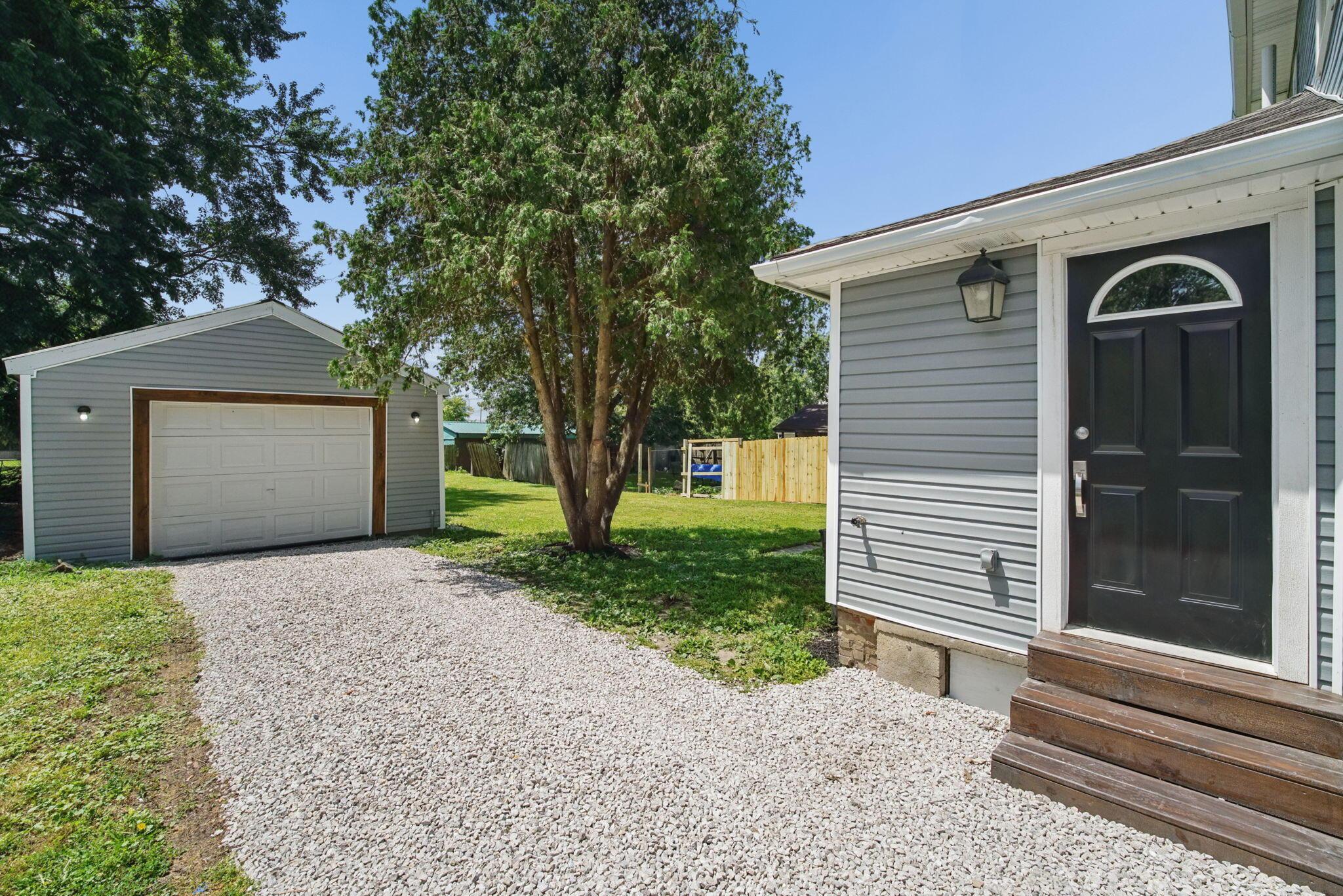497 Smith Street Property Photo 26