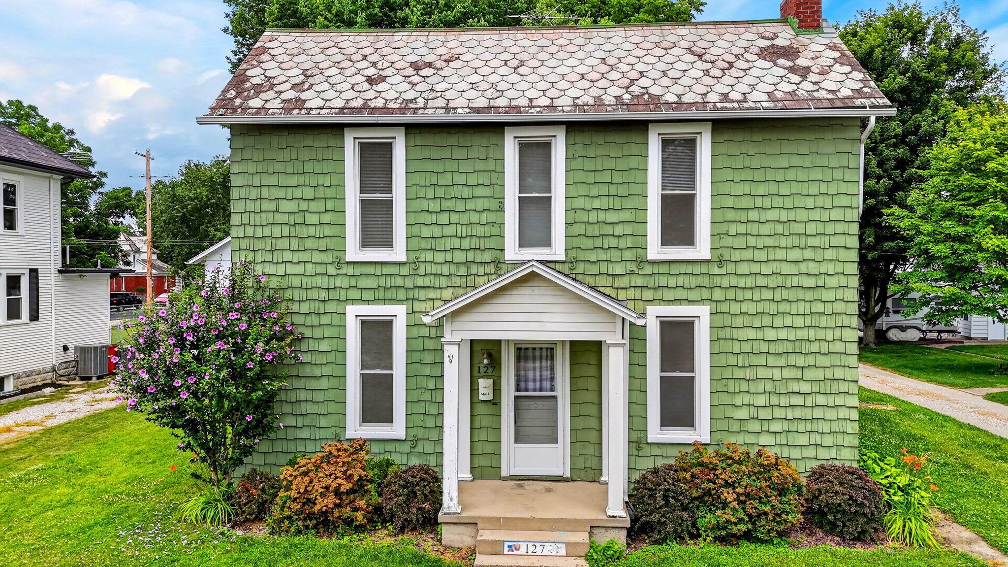 127 Walnut Street Property Photo 1