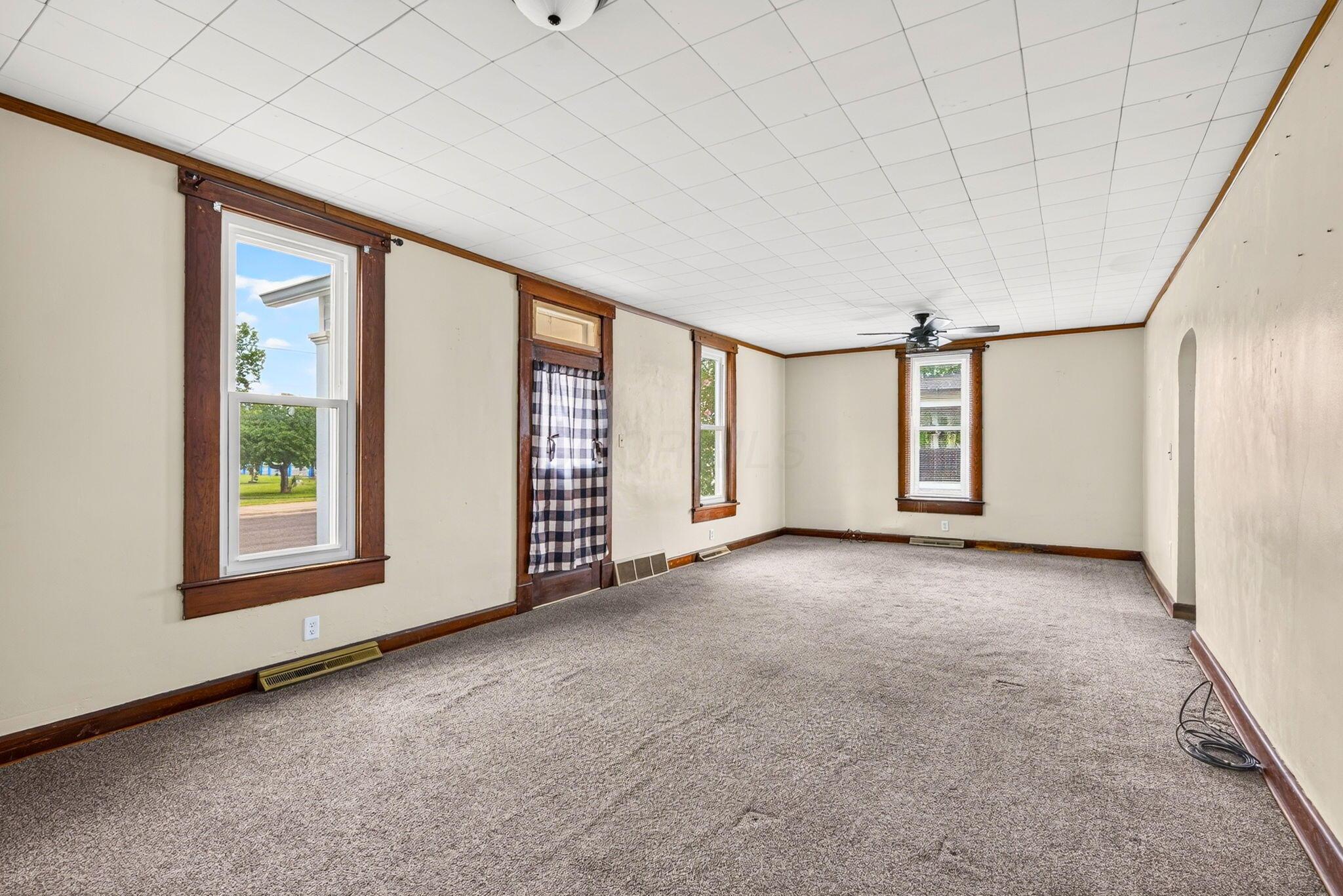 127 Walnut Street Property Photo 10