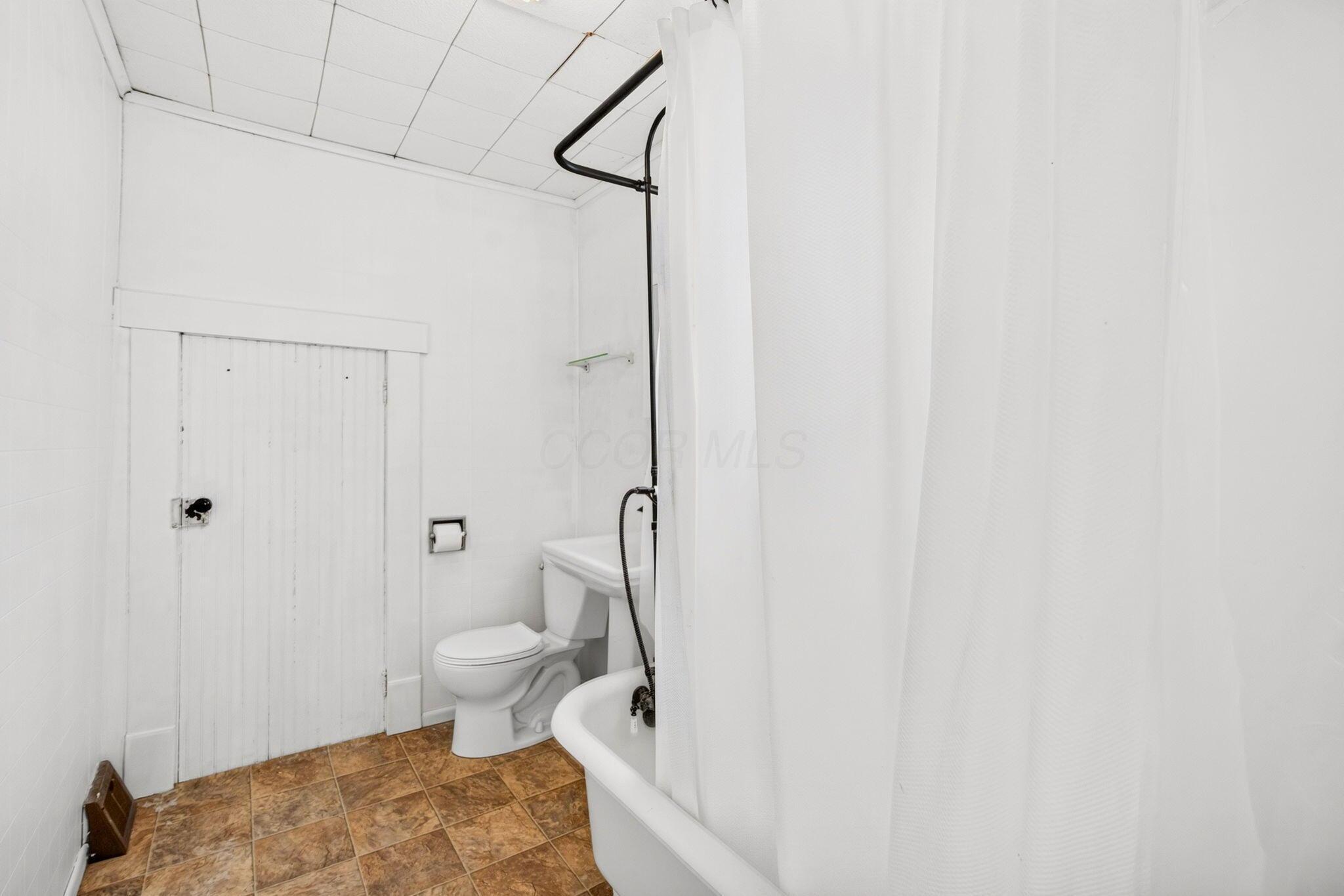 127 Walnut Street Property Photo 48