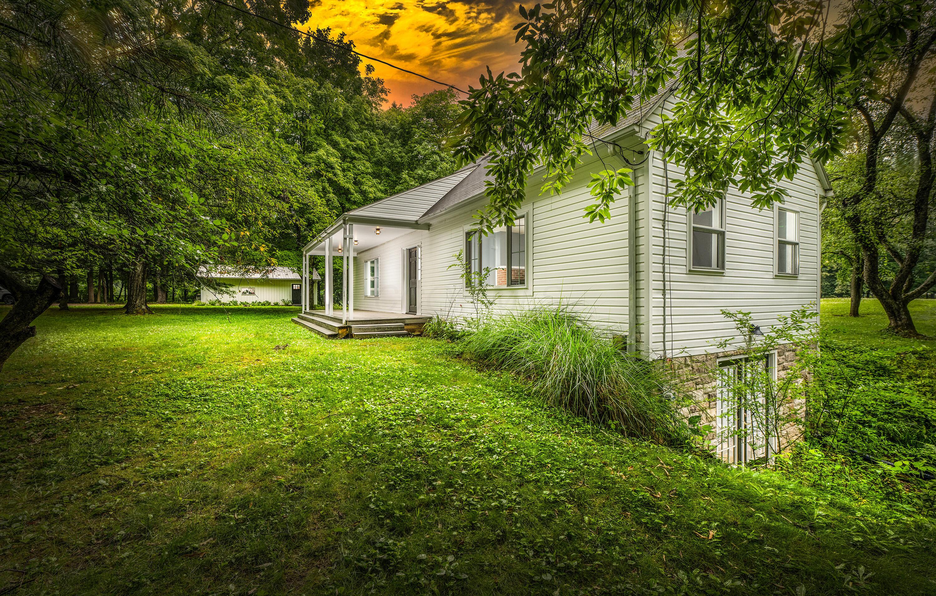 15571 Glen Road Property Photo 1