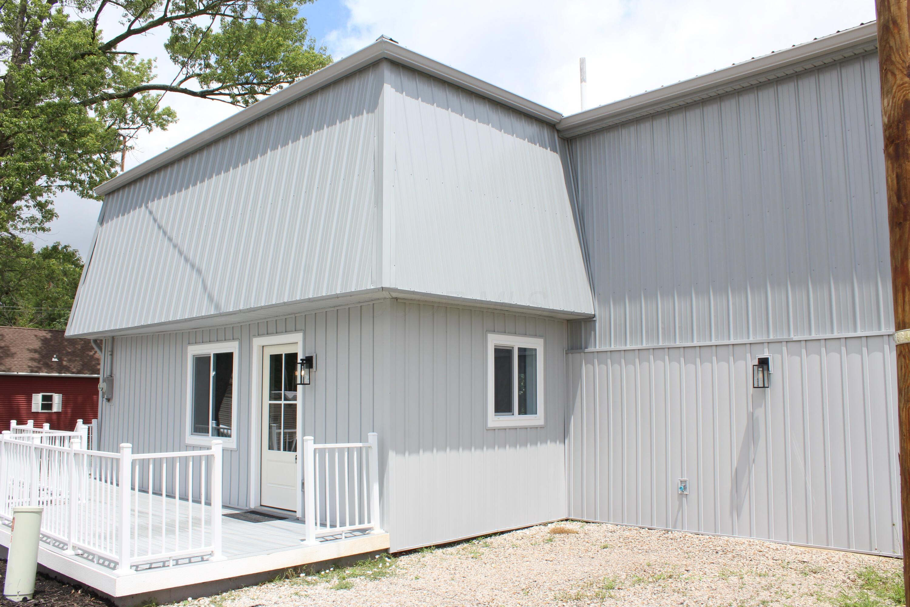 21 Rosebraugh Circle E Property Photo 2