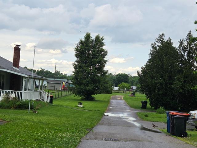 75 Perry Street Property Photo 4