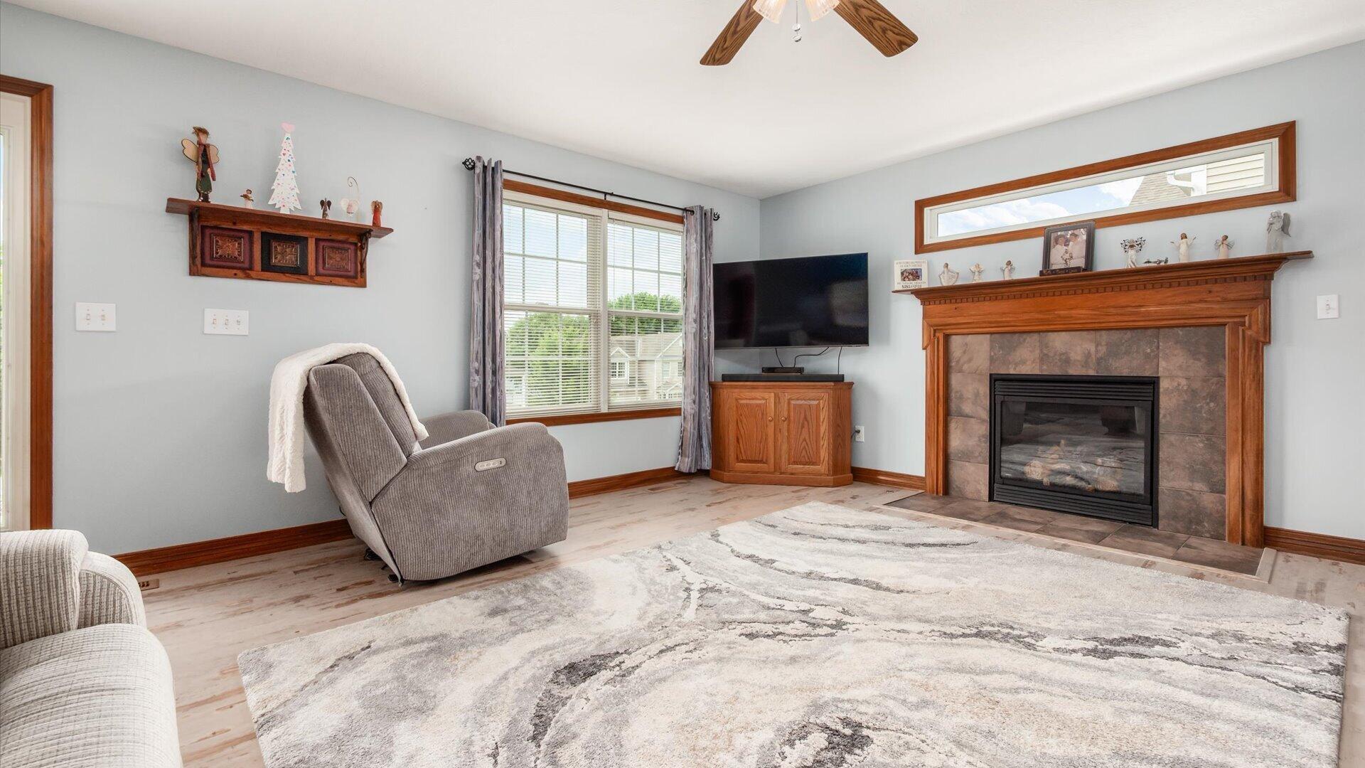 2405 Long Bow Avenue Property Photo 8