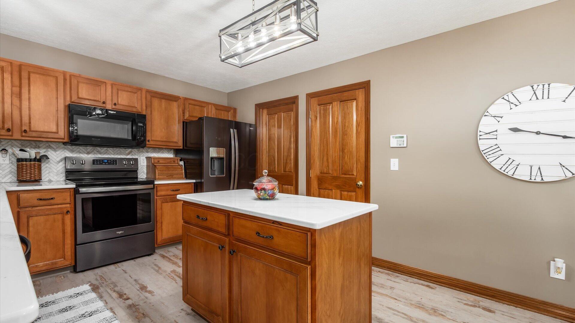 2405 Long Bow Avenue Property Photo 14