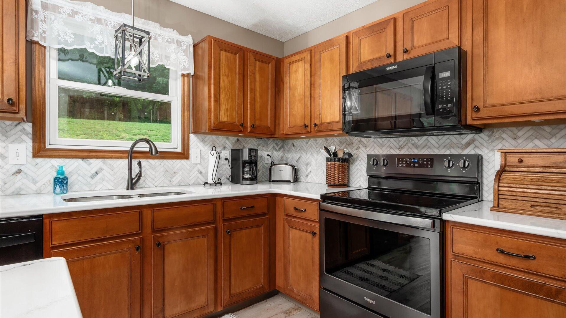 2405 Long Bow Avenue Property Photo 17